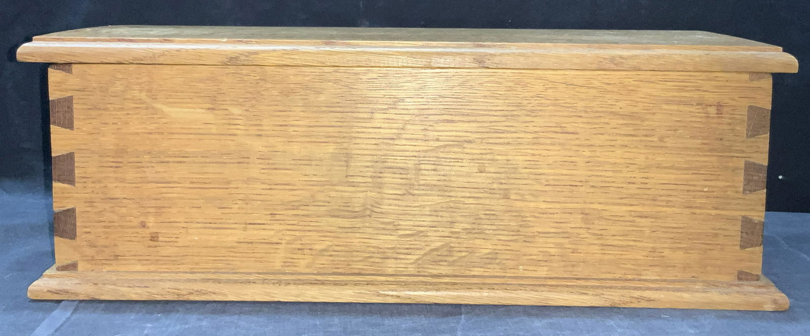 Vintage Wooden Dove Tail Box (1 of 9)