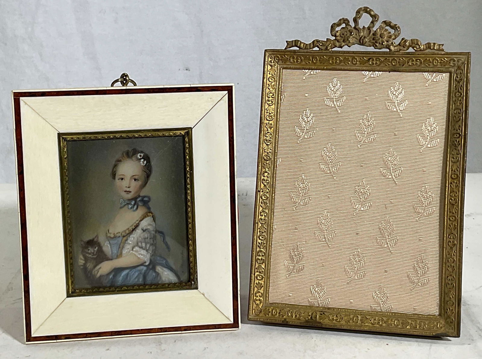 Lot 2 Frames (1 of 5)