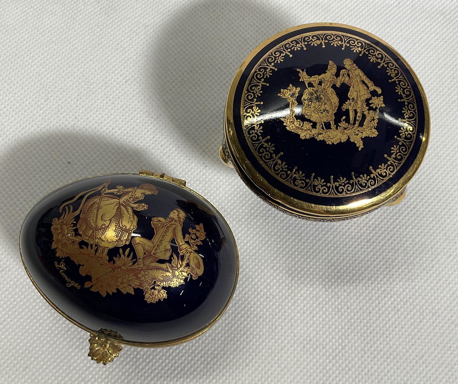 Lot 2 Blue & Gold Limoges Pill Boxes France (1 of 6)