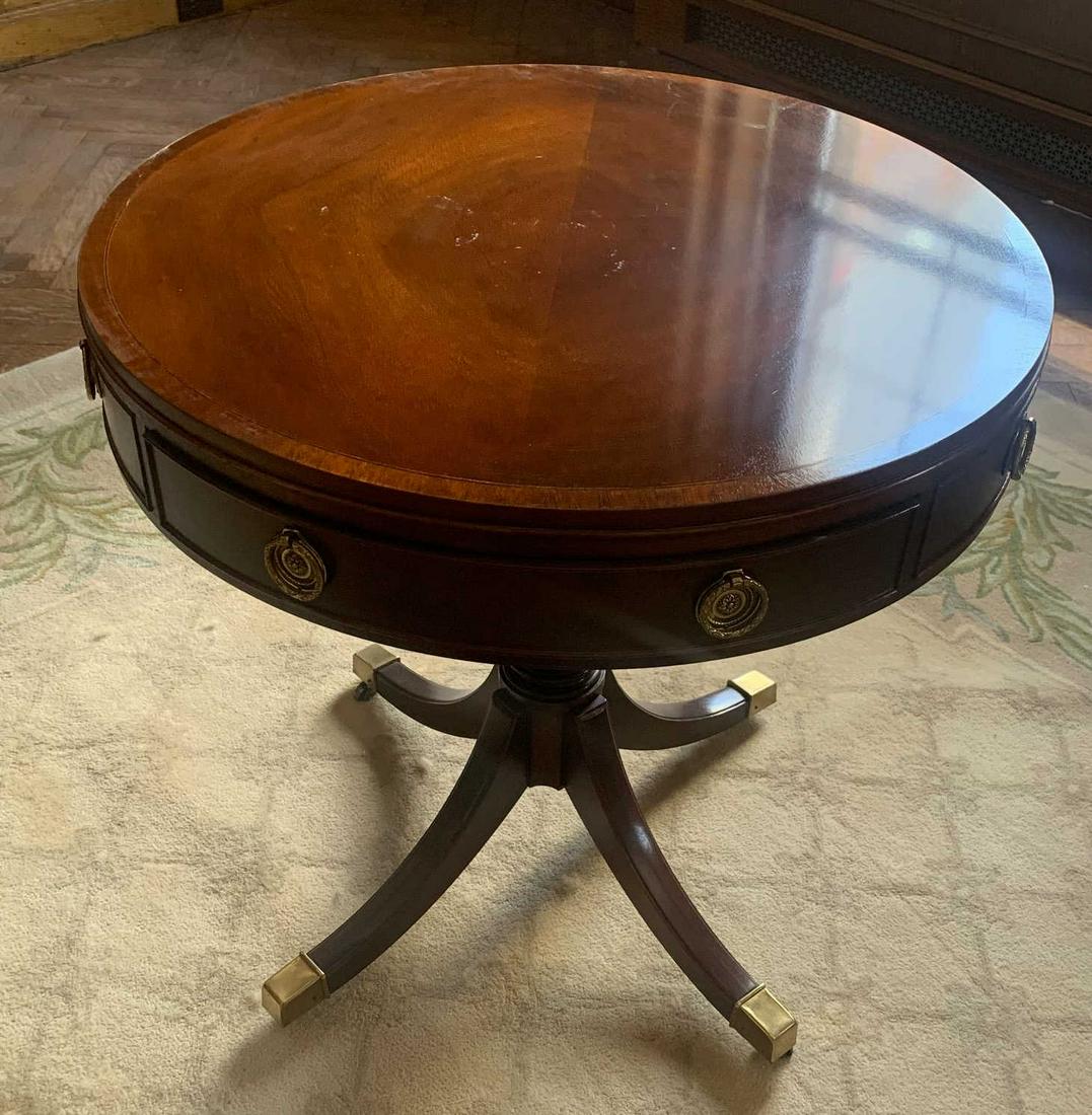 Vintage Circular Mahogany Table W/ Castors (1 of 16)