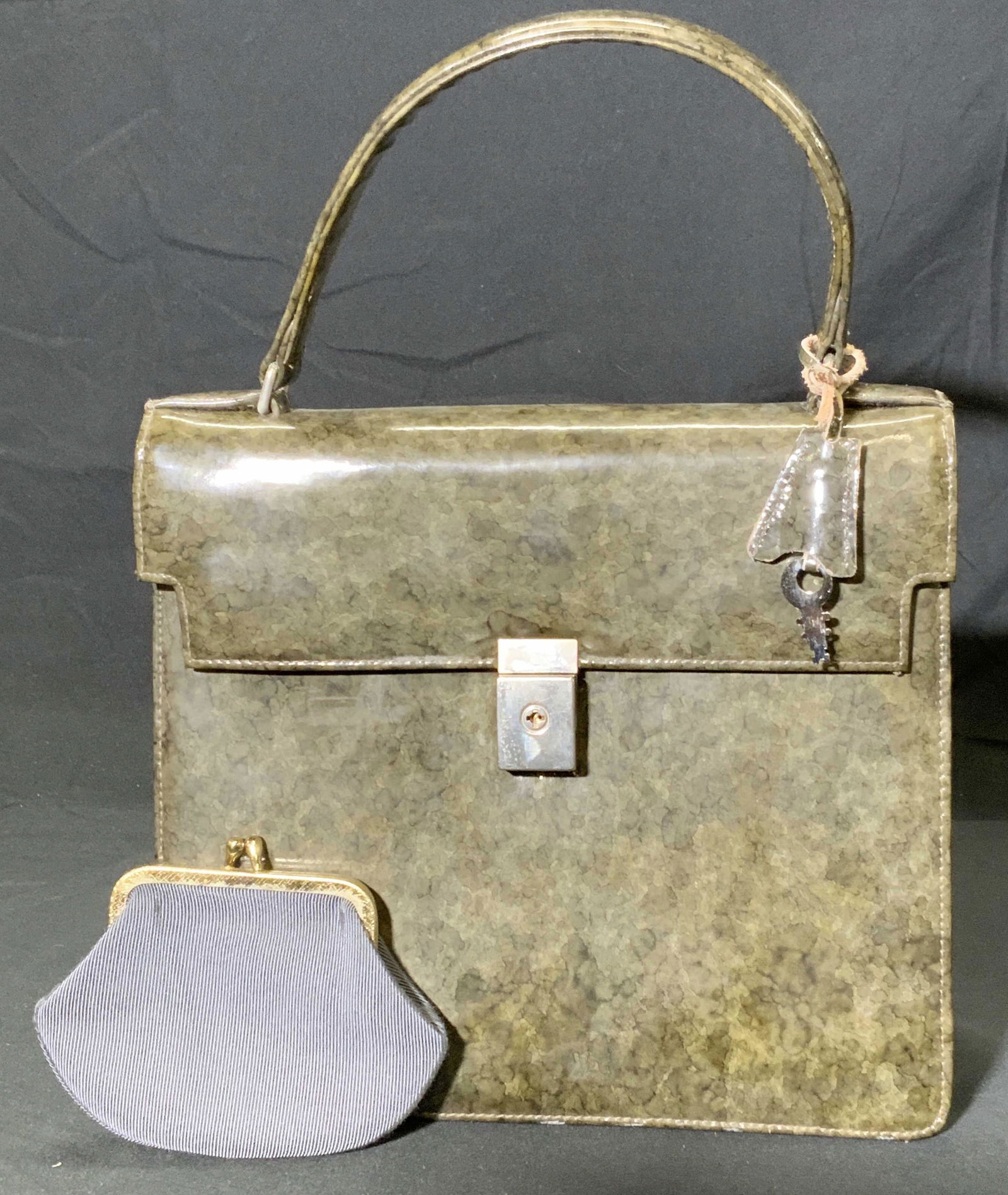 SAKS FIFTH AVENUE Vintage Green Top Handle Purse (1 of 6)