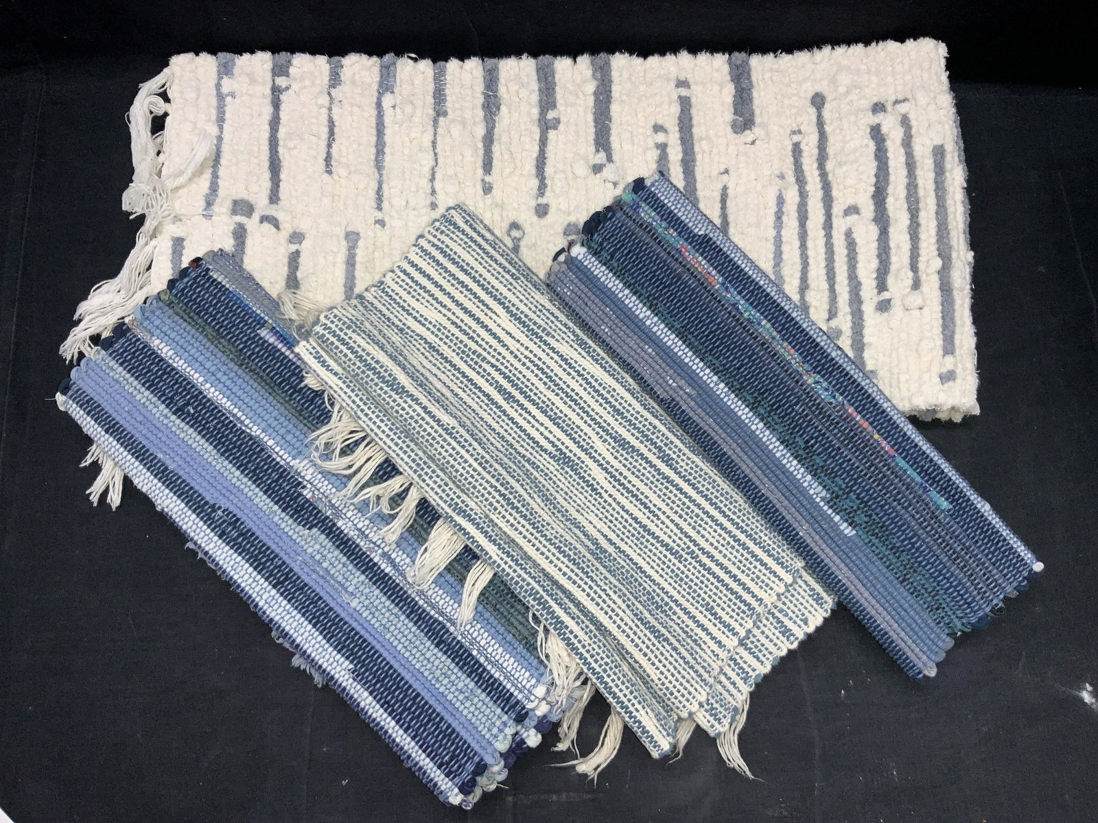 4 Woven Rag Mats & Runners (1 of 7)