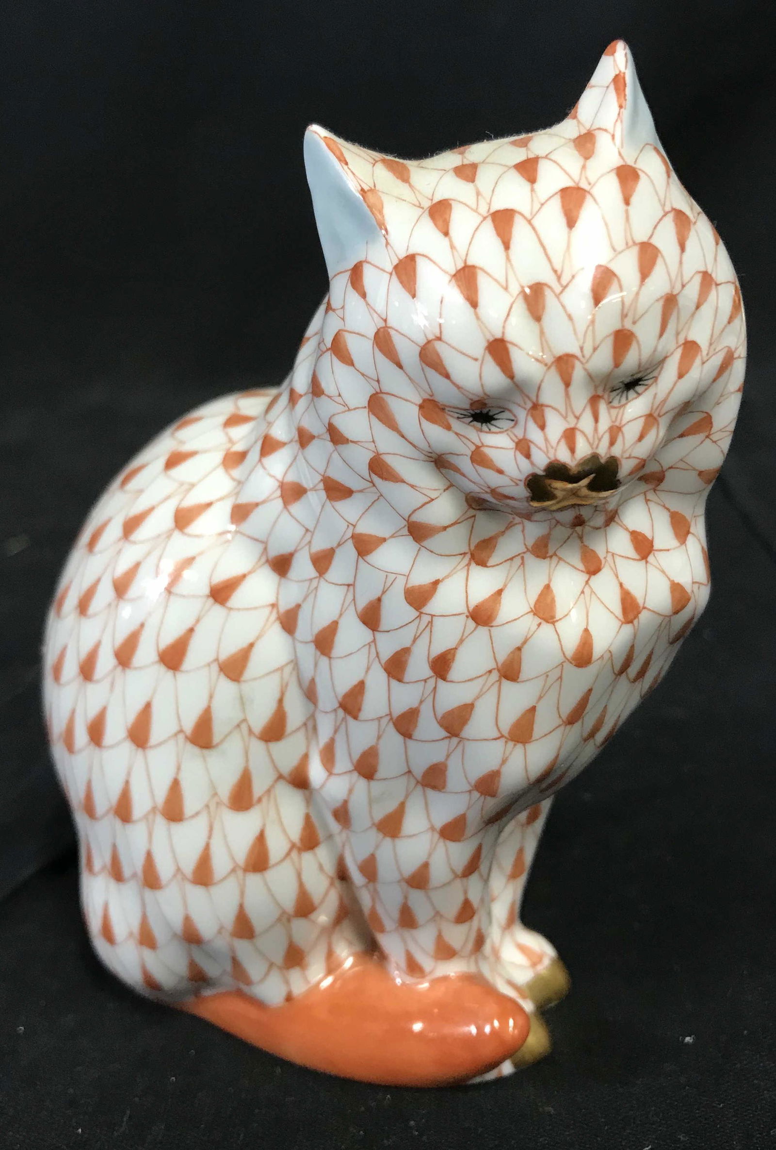 HEREND Trademarked Hand Painted Cat Figural (1 of 7)