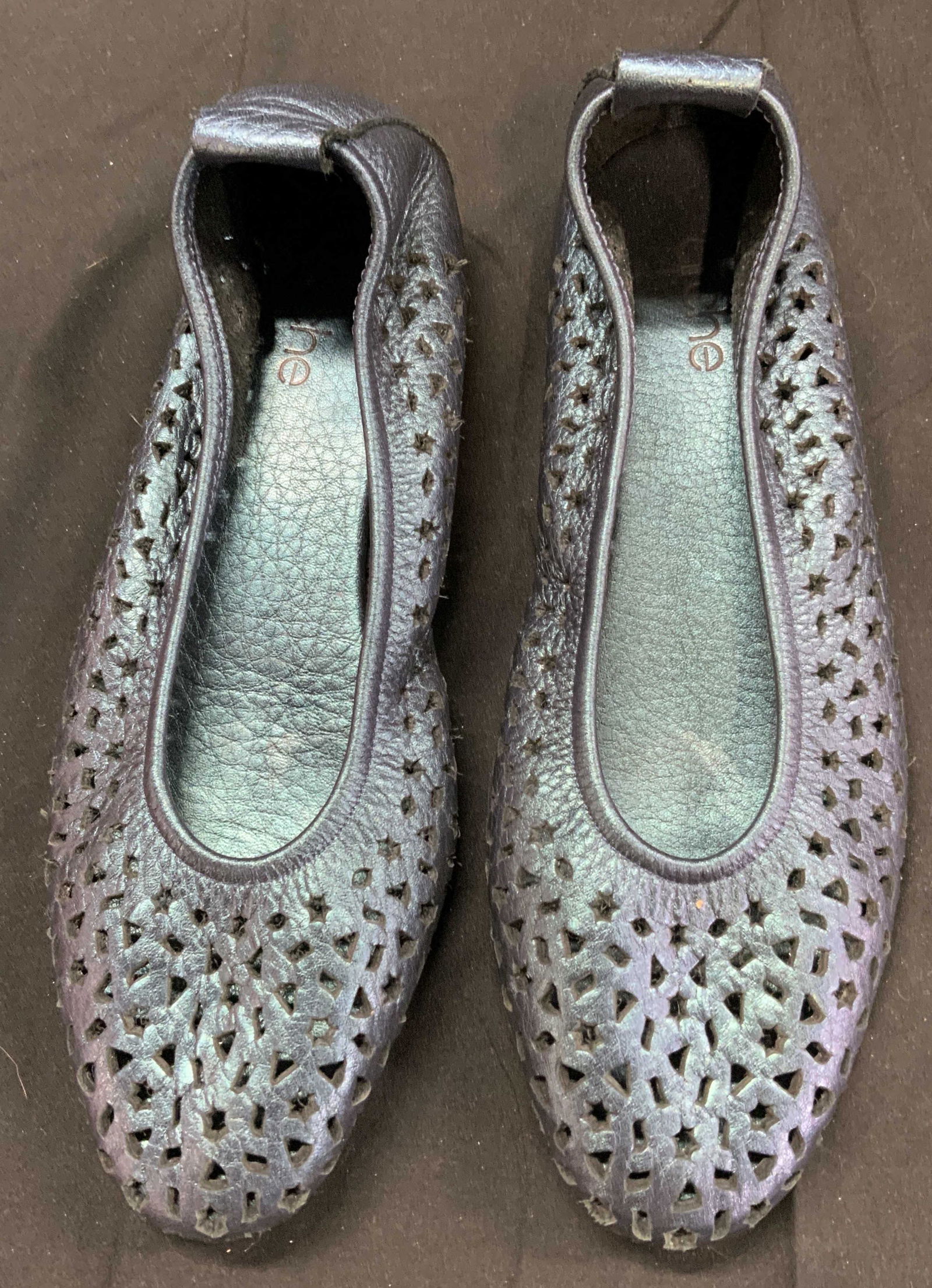 ARCHE Metallic Blue Cutout Ballet Flats FRANCE (1 of 7)