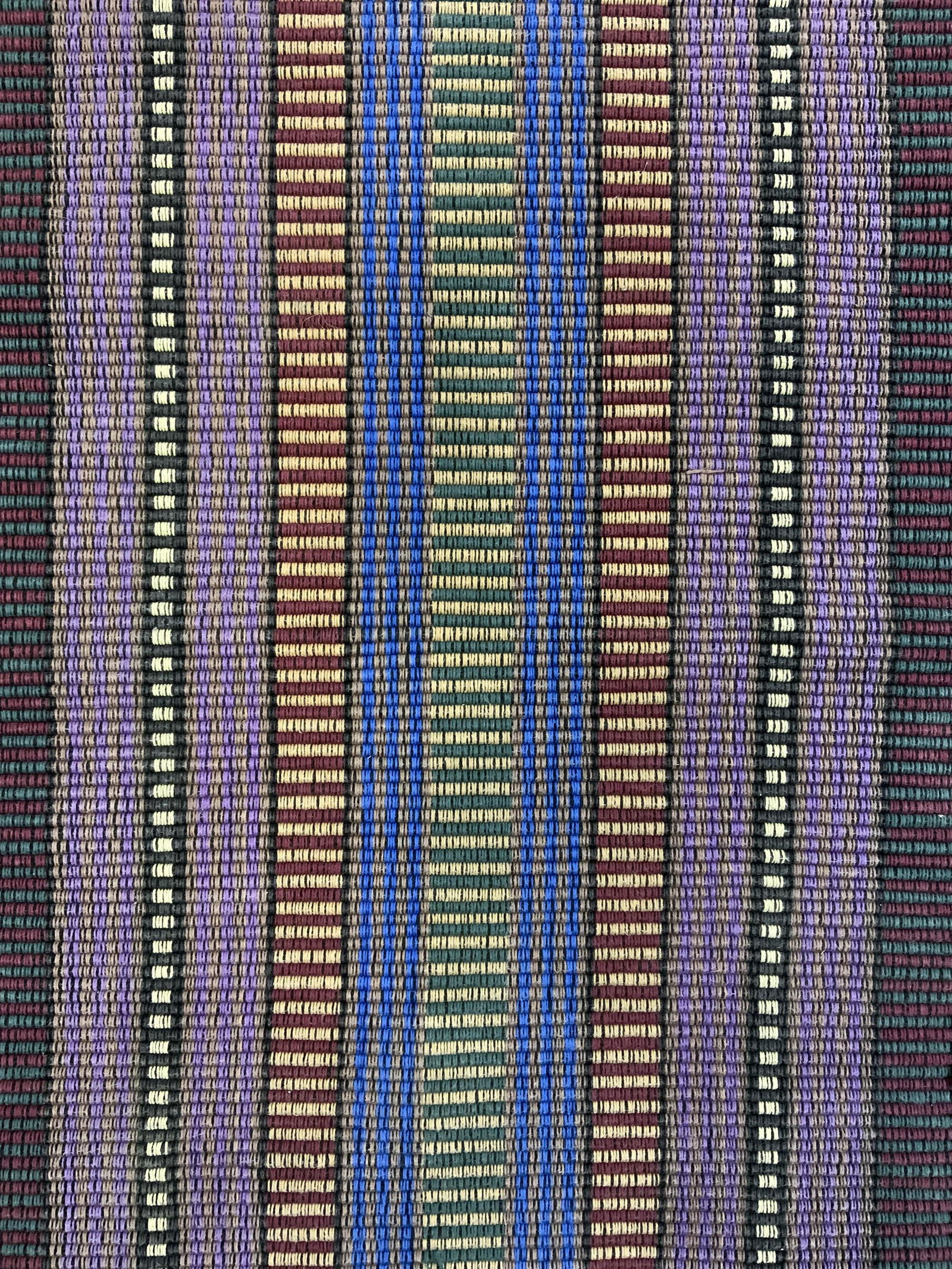 Striped Hooked Area Rug W Fringes (1 of 8)