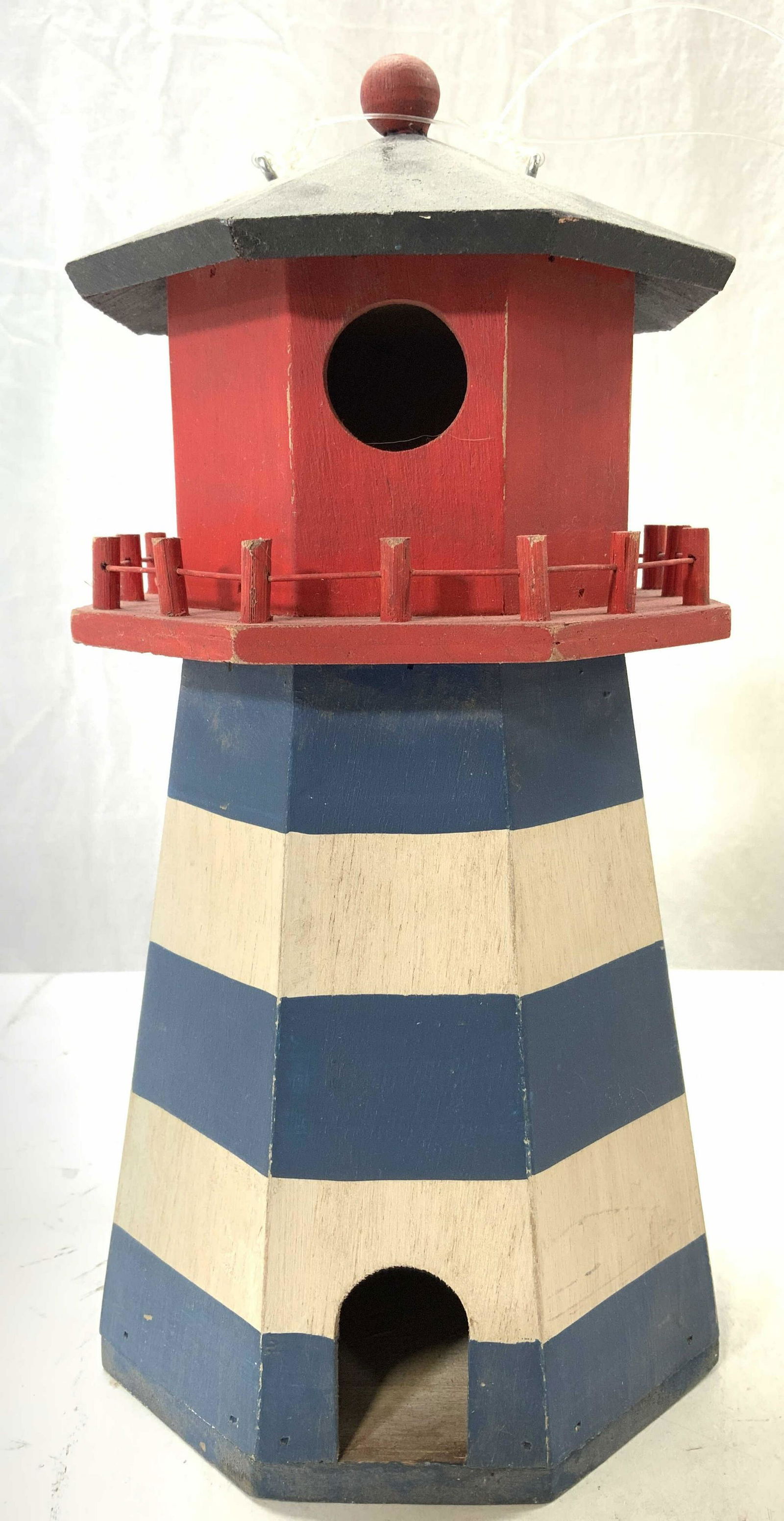 Folk Art Painted Wood Lighthouse Birdhouse (1 of 8)