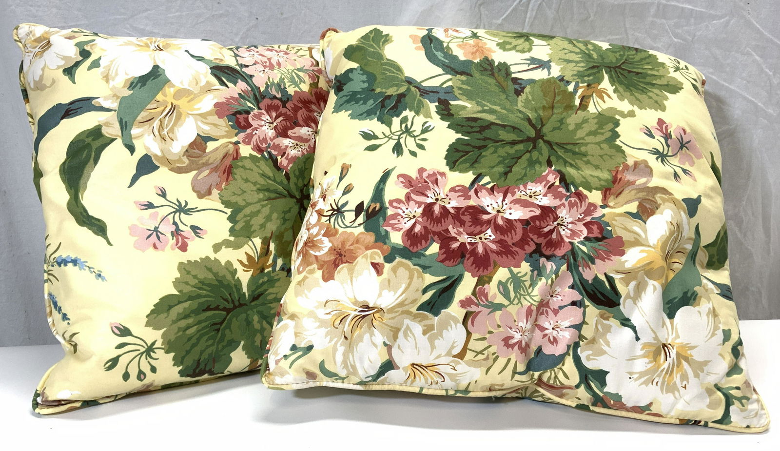 Pair Floral Detailed Pillows W Welting (1 of 7)