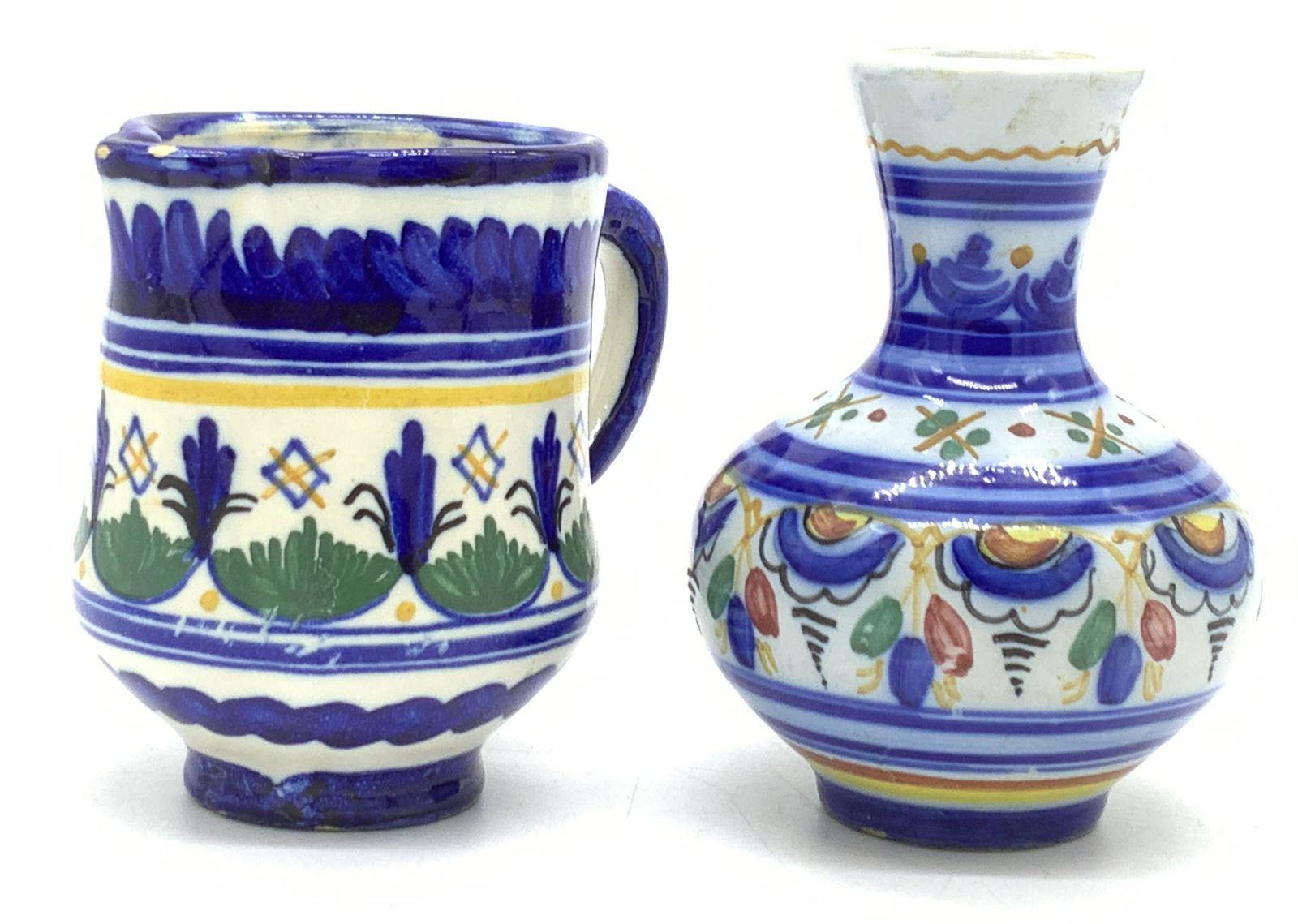 Lot2 Signed Ceramic vessels, Tabletop Accessories (1 of 8)