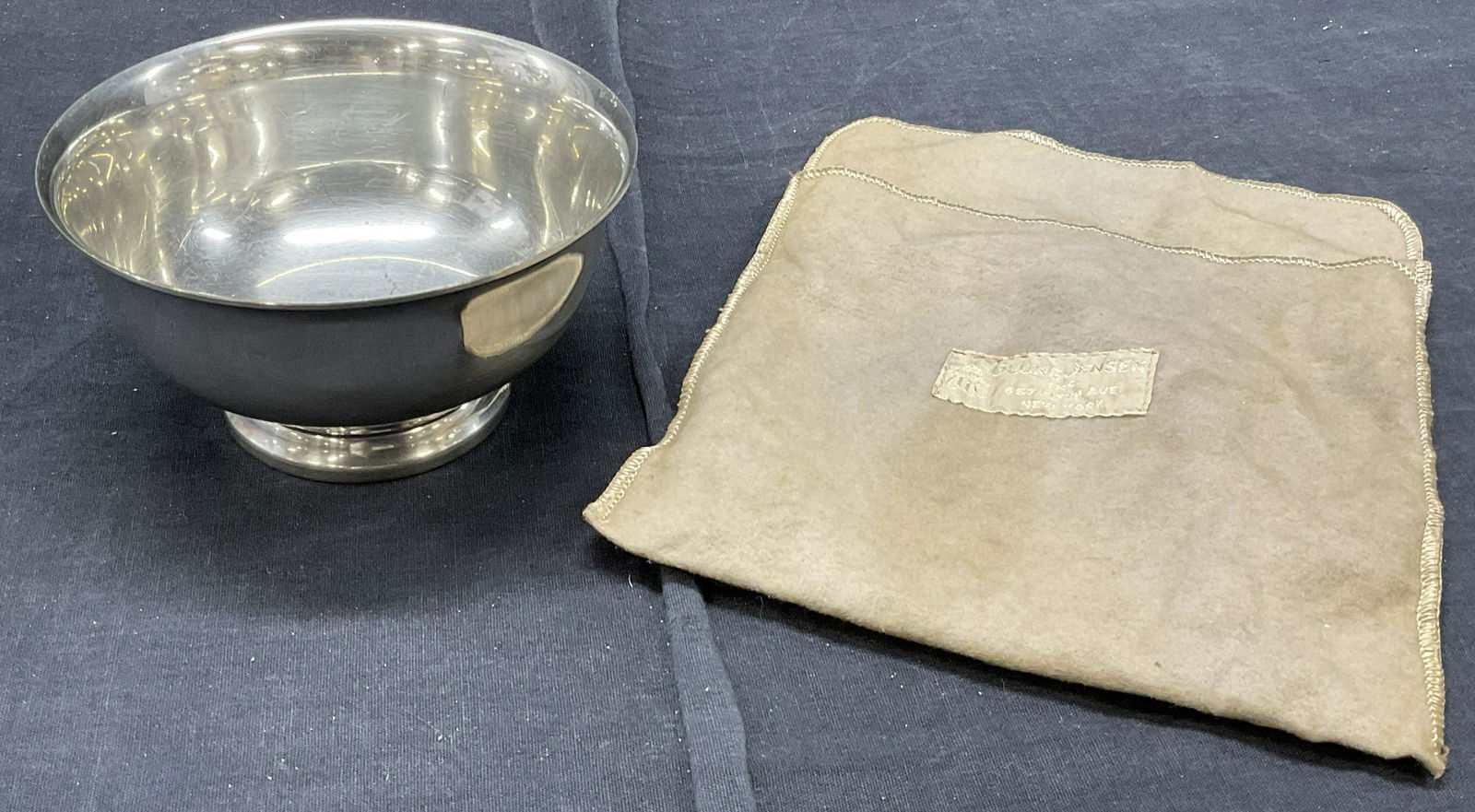 Small PAUL REVERE Pewter Bowl W Cover (1 of 6)