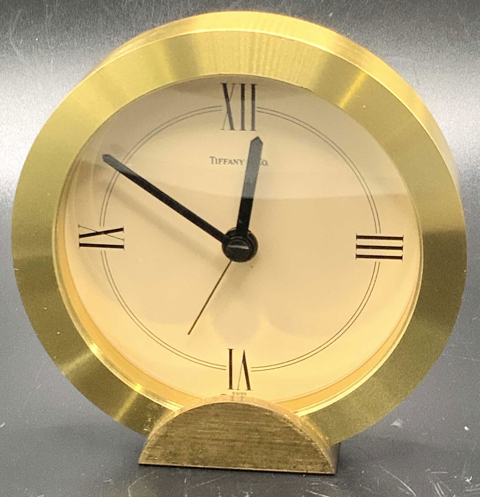 TIFFANY & CO. Vintage Brass Tabletop Clock (1 of 15)