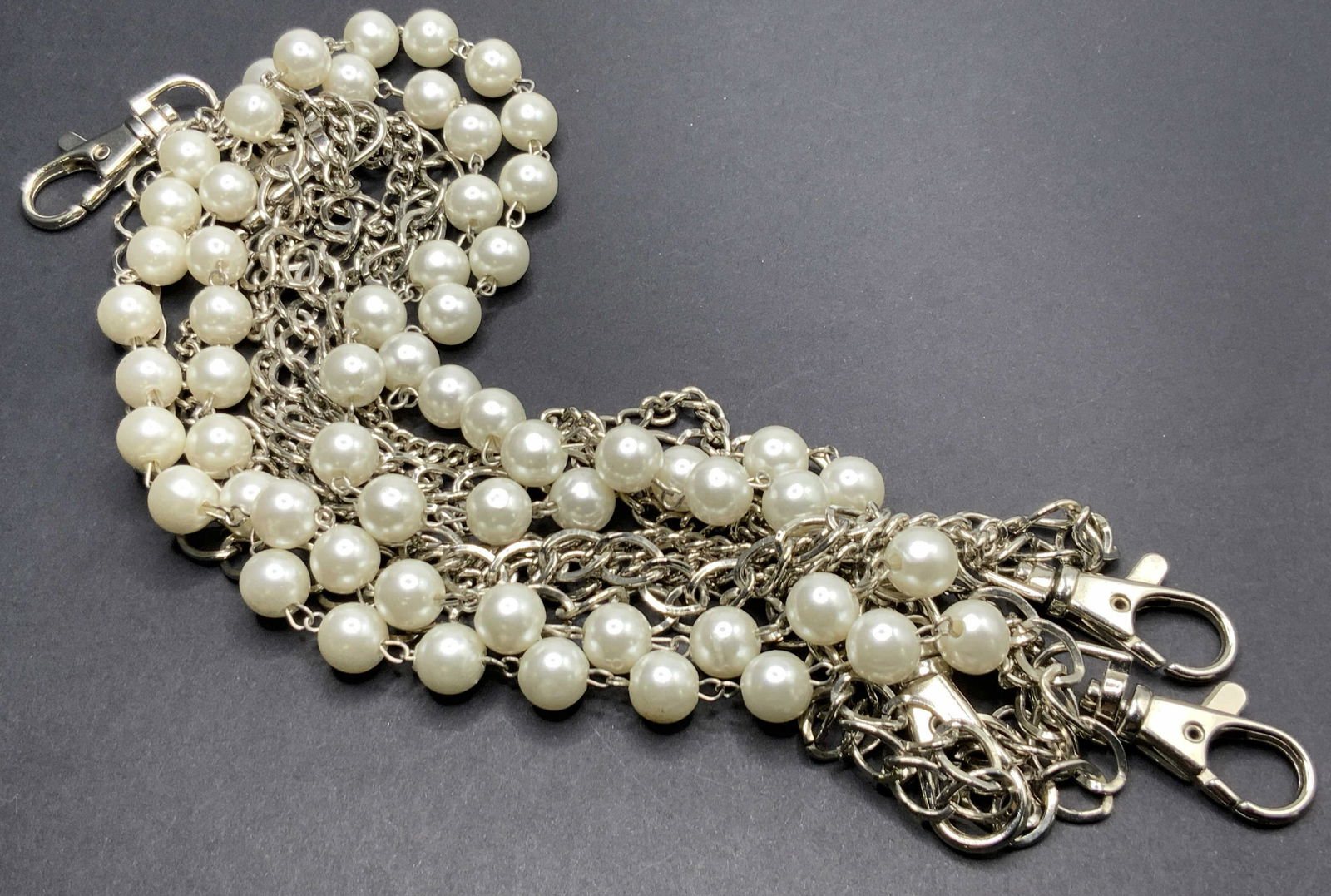 Pearlescent Multi Chain Jewelry Accessory Necklace (1 of 7)