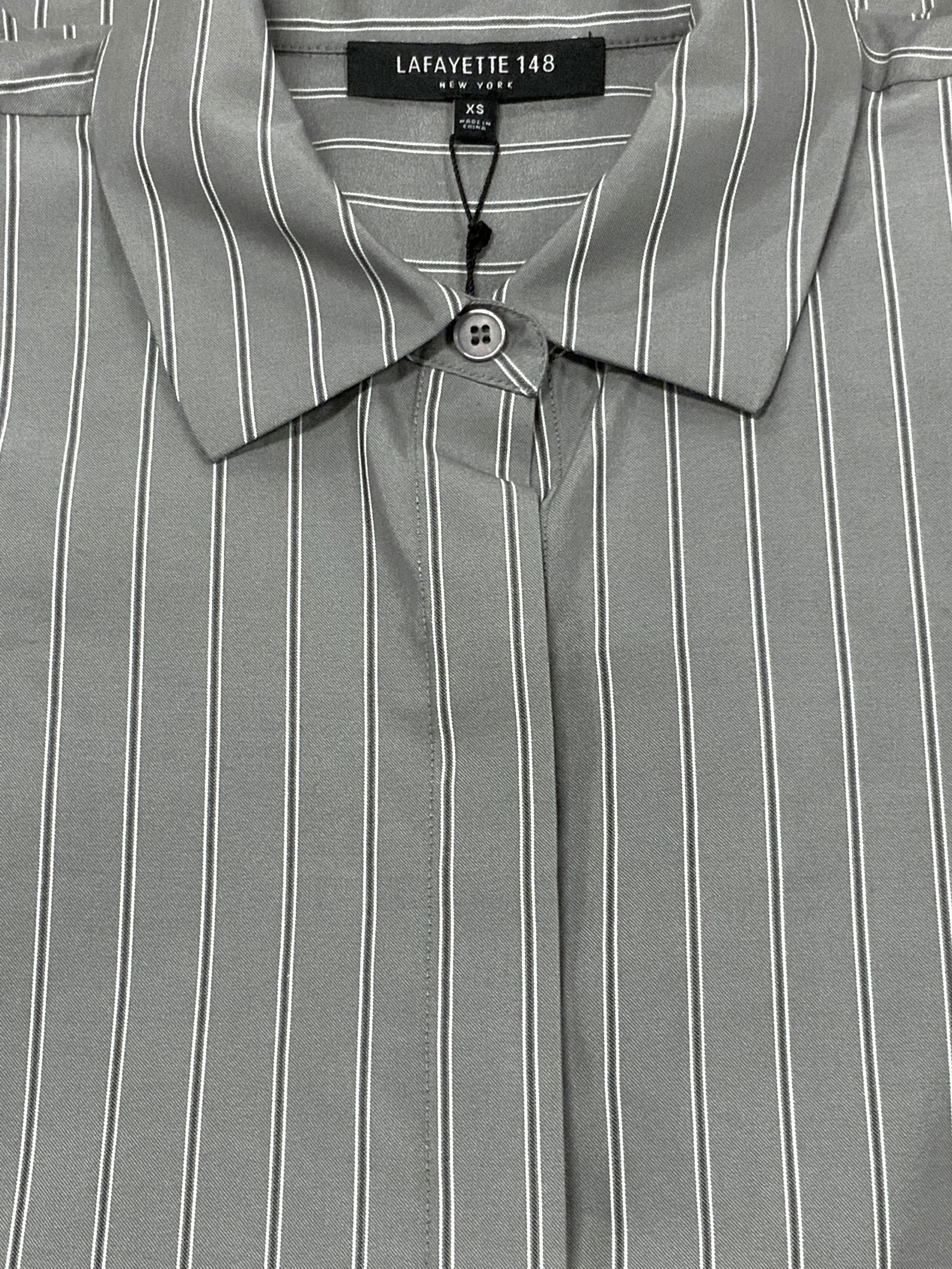 LAFAYETTE 148 Grey Button Up Shirt NWT (1 of 5)