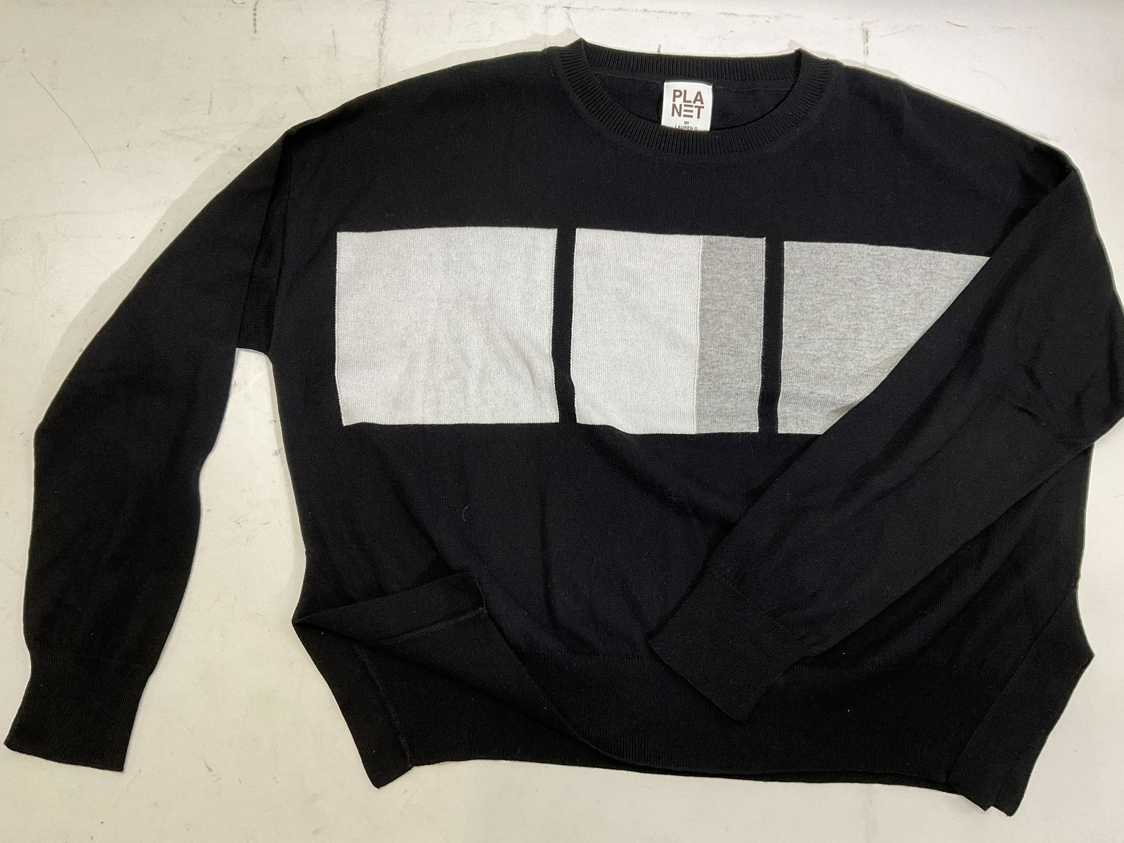 PLANET Long Sleeve Top (1 of 6)