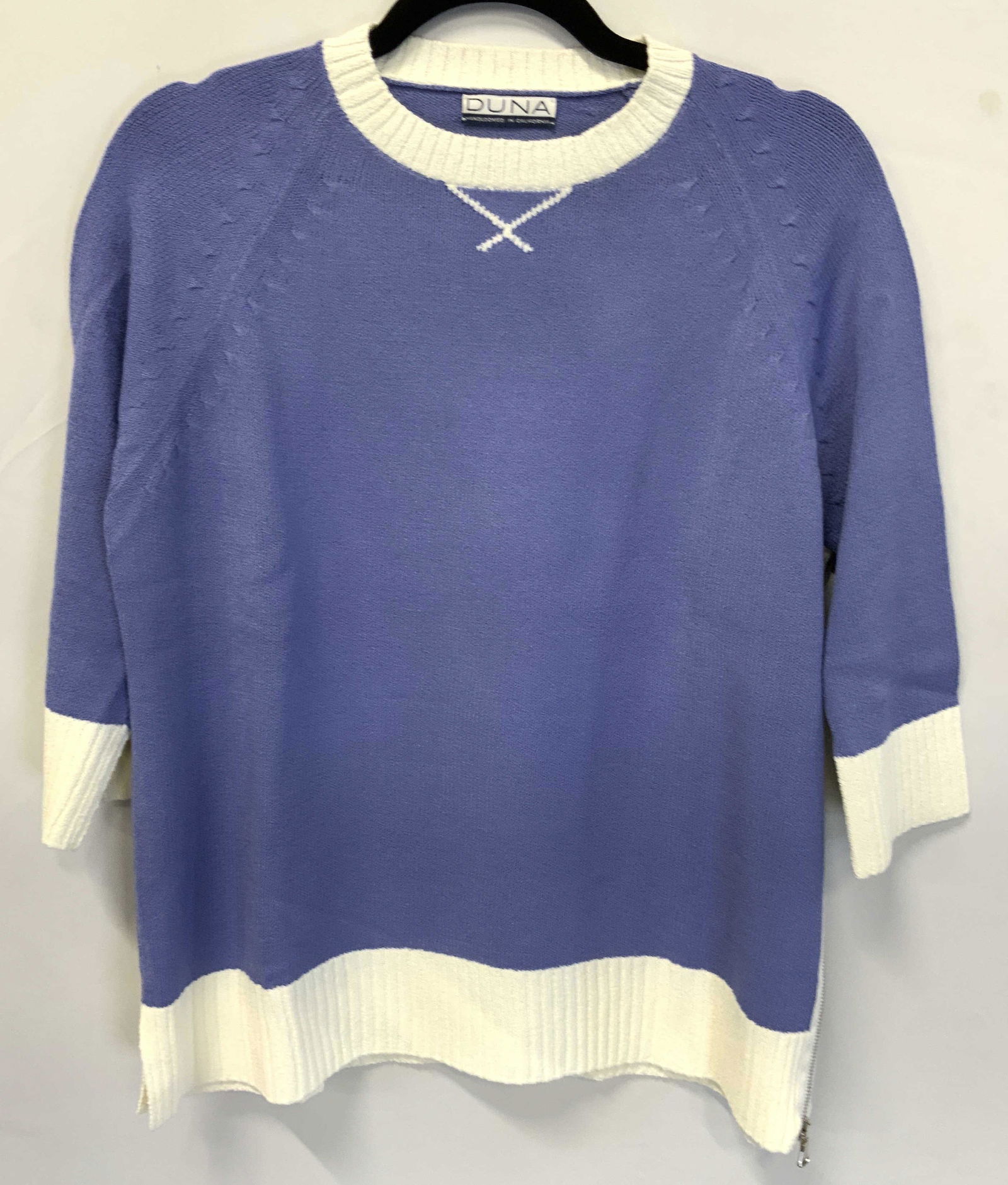 DUNA Handloomed Side Zippered Sweater, California (1 of 11)