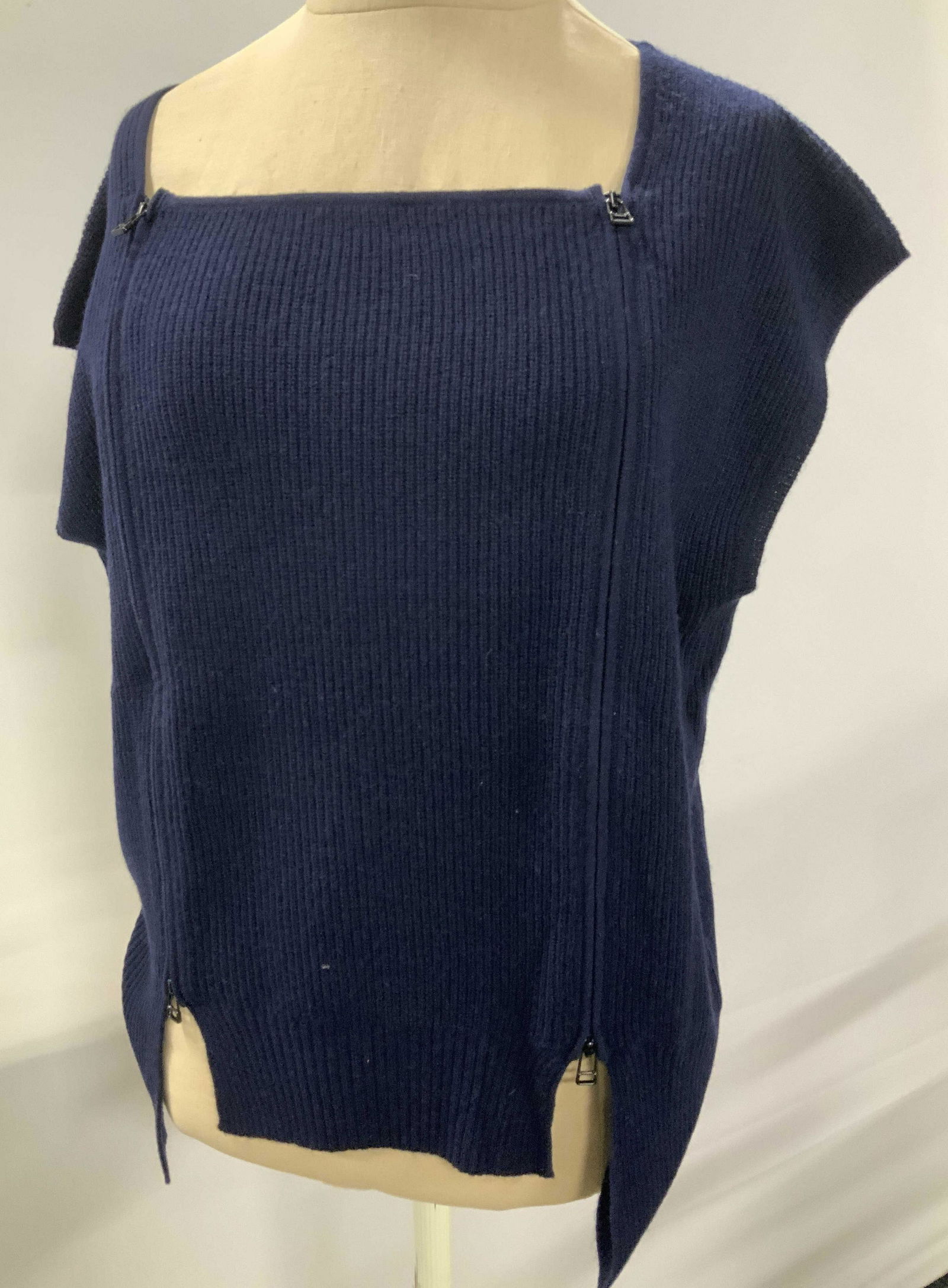 Robert RODRIGUEZ Wool & Cashmere S Sleeve Sweater (1 of 7)