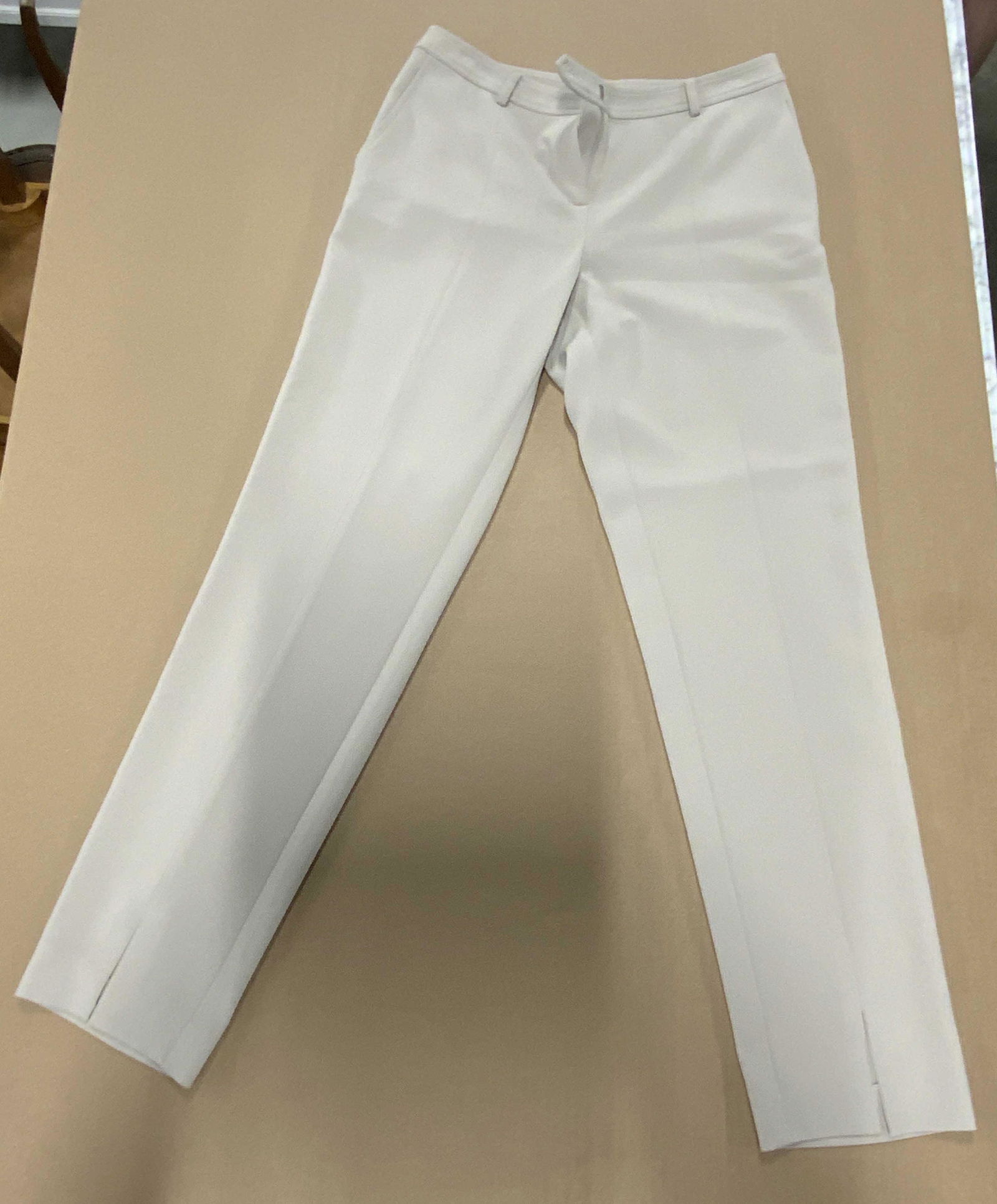 ST. JOHN USA Neutral Slacks, Size 6 (1 of 8)