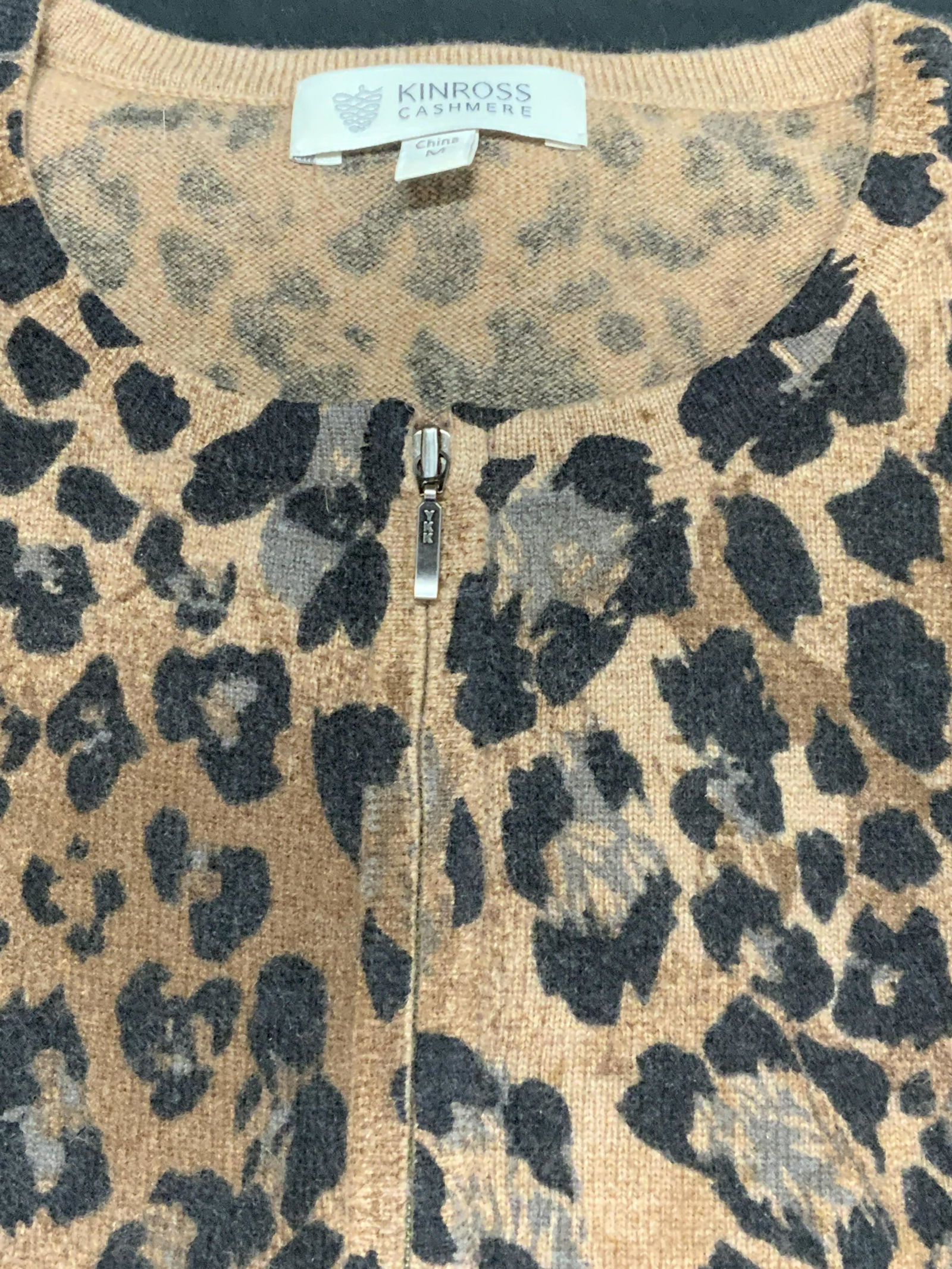 KINROSS Animal Print Zip Up Sweater (1 of 6)
