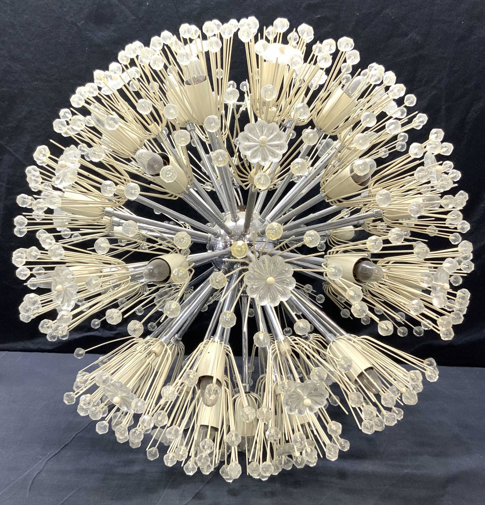 EMIL STEJNAR RUPERT NIKOLL Sputnik Ceiling Lamp (1 of 10)