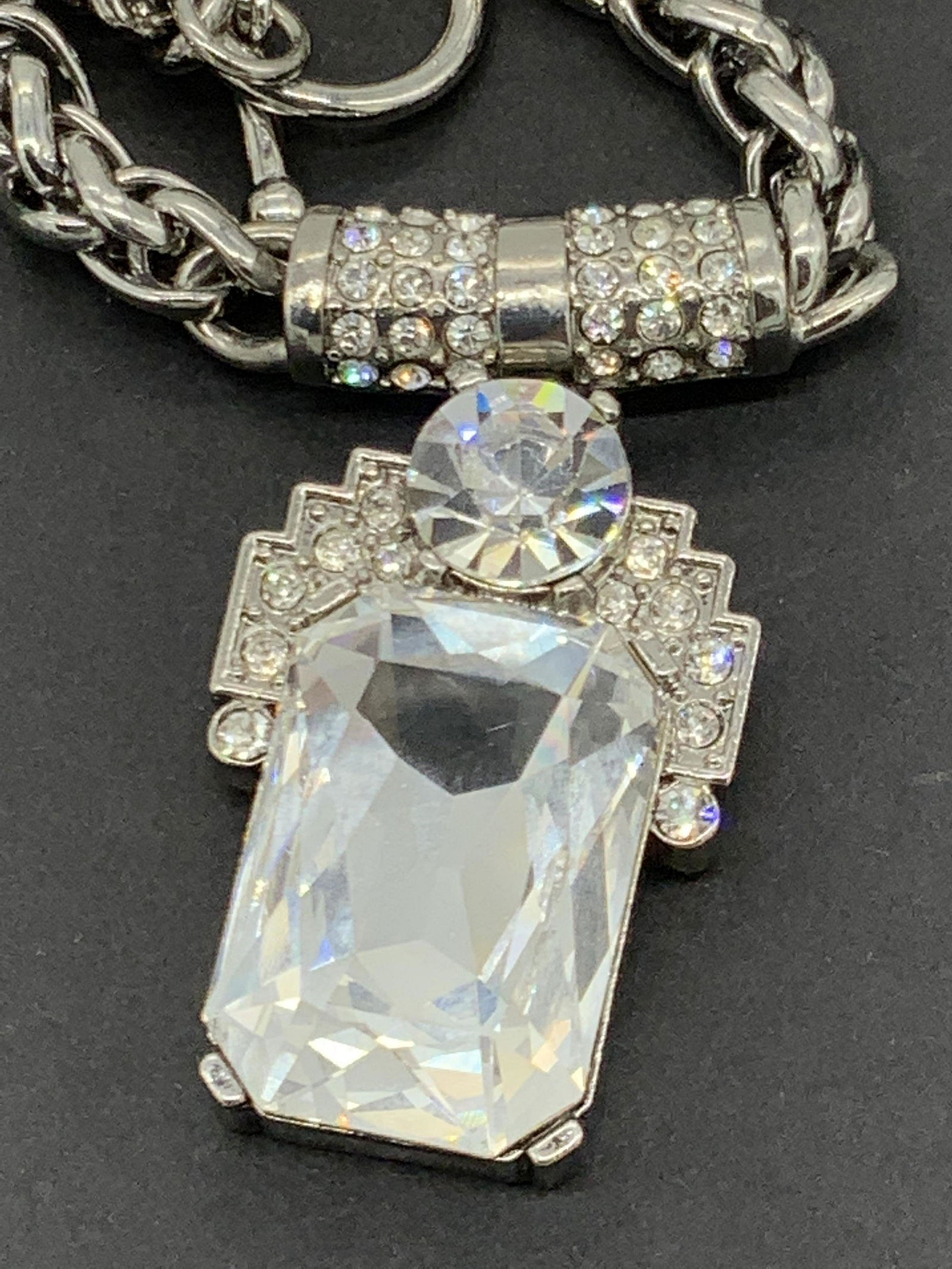 ANN TAYLOR NWT Crystal Pendant Necklace, Jewelry (1 of 10)