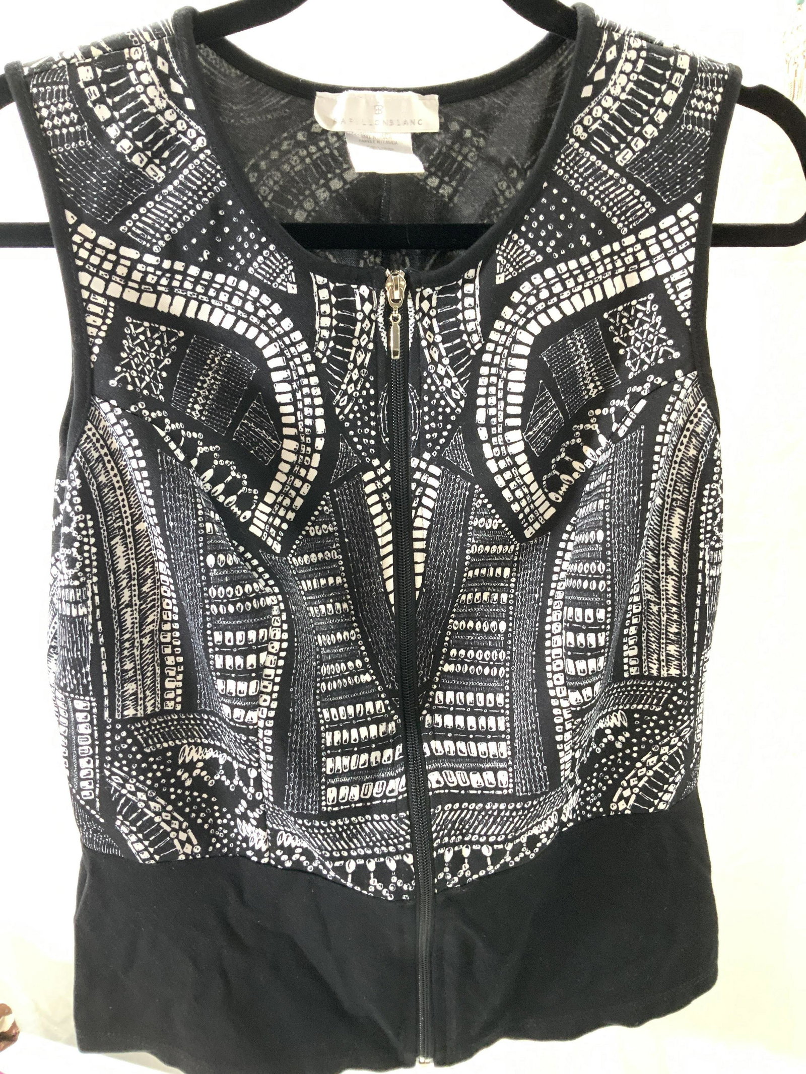 PAPILLONBLANC ippered Tank Shirt in Black (1 of 4)