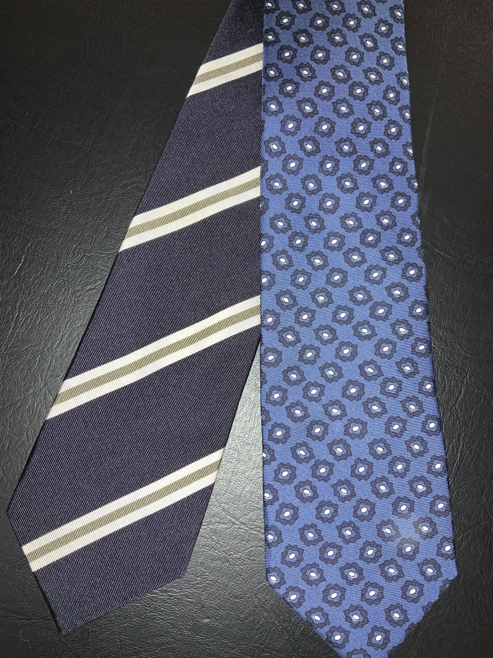DRAKES OF LONDON Handmade Silk Ties (1 of 5)