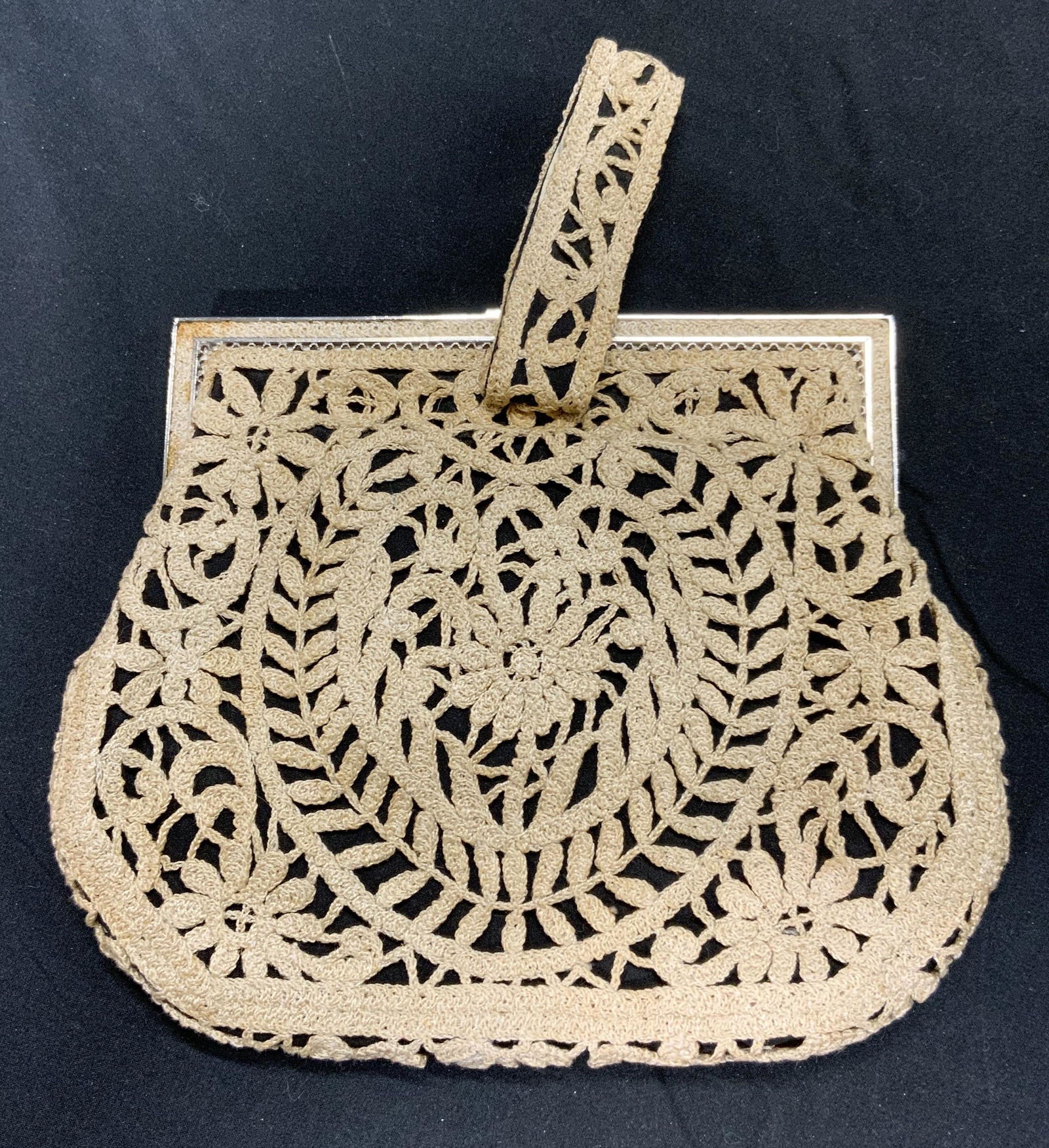 Vintage Crochet Clutch Purse (1 of 6)