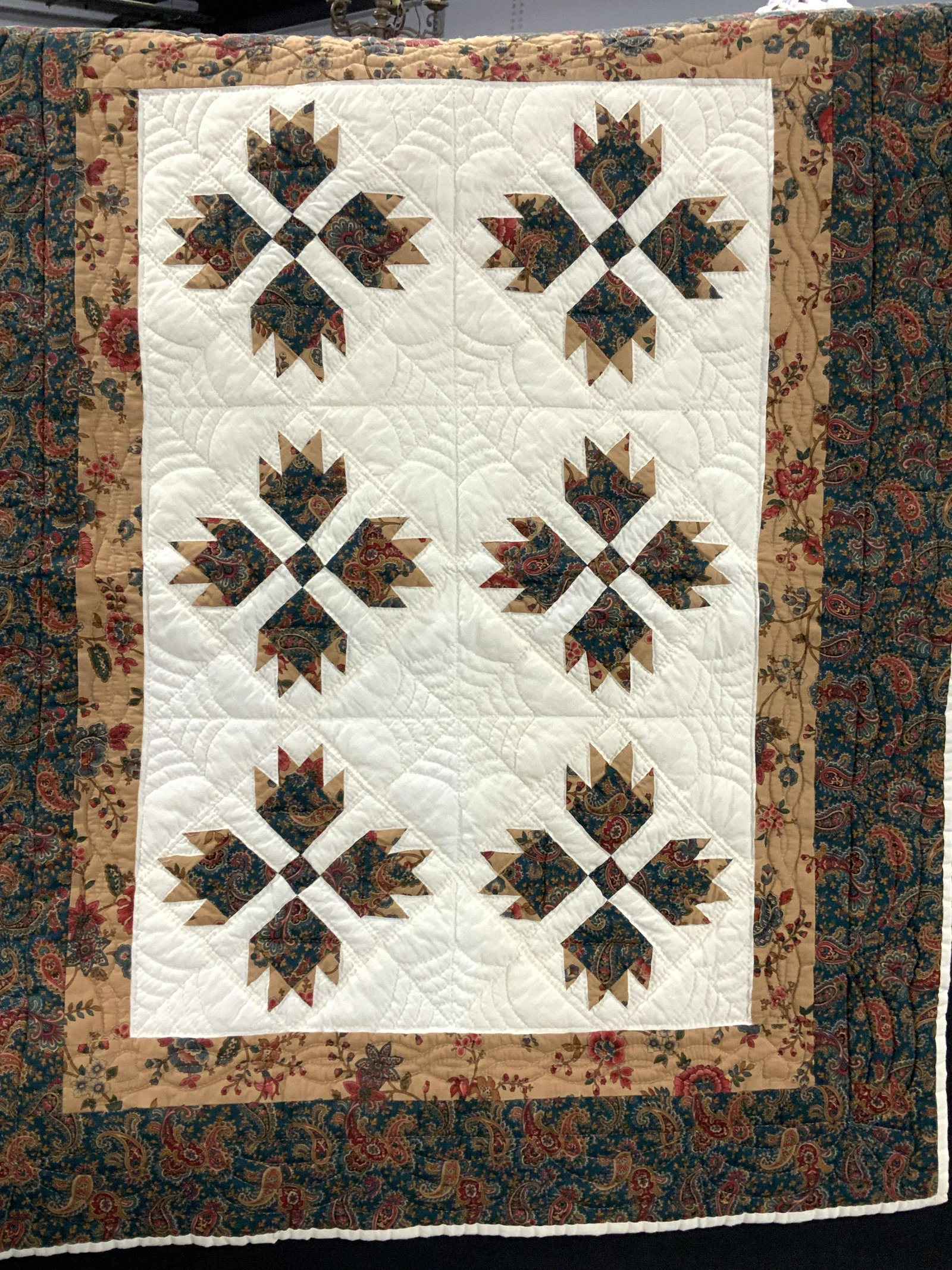 Quilts Unlimited Hand Sewn Paisley Quilt (1 of 7)
