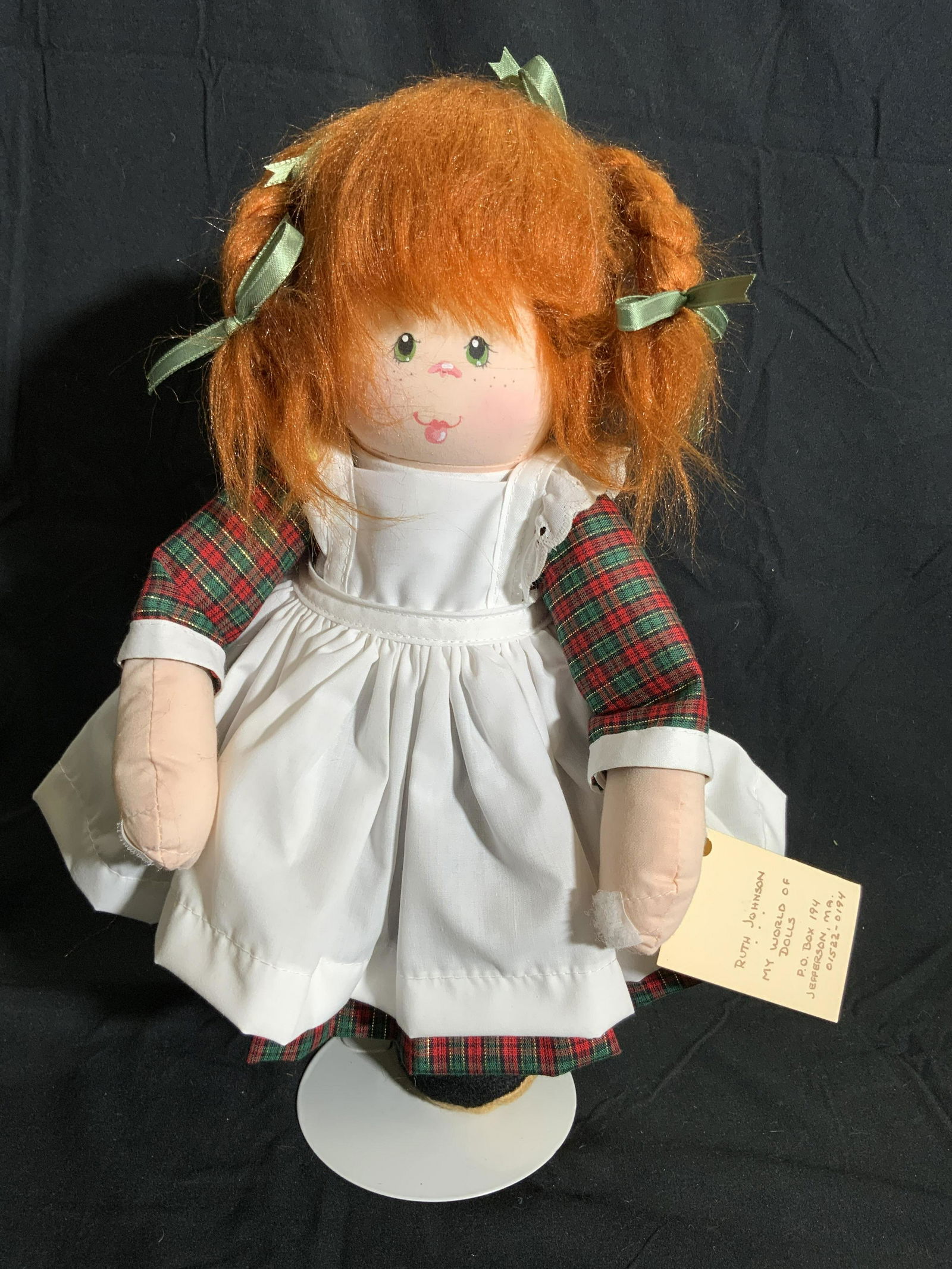 MY WORLD OF DOLLS Ruth Johnson Fabric Doll, Tag (1 of 11)