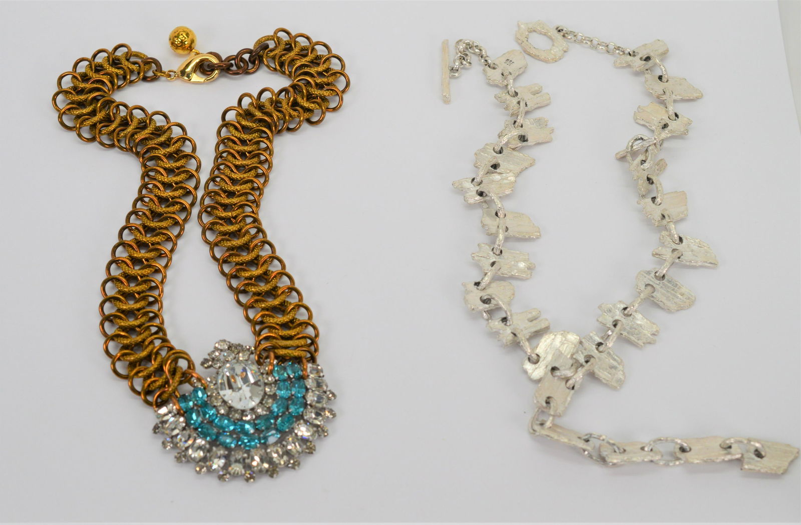 2 Designer Necklaces, Lulu Frost & Biche de Bere (1 of 6)
