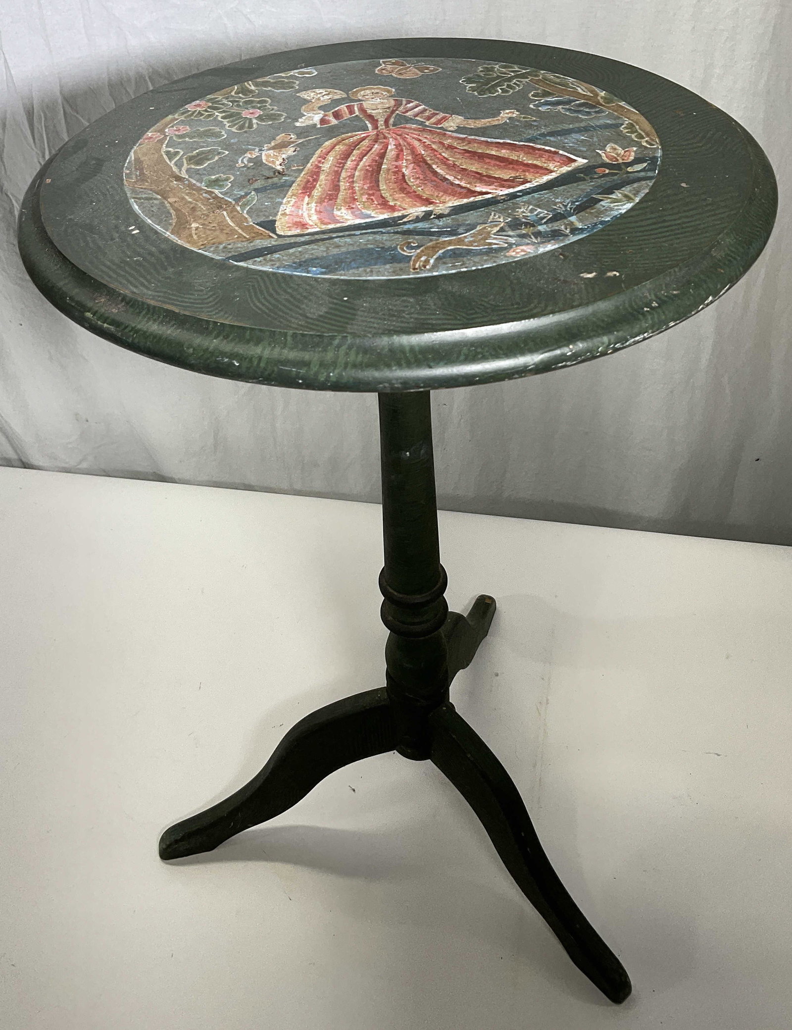 Vintage Painted Wooden Round Top Side Table (1 of 7)