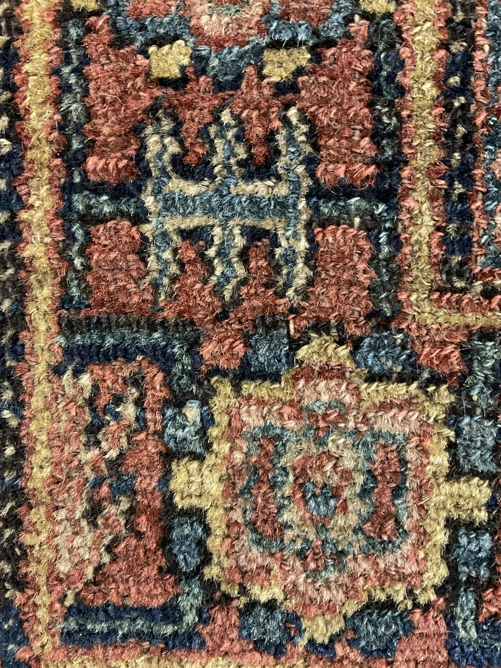 Pakistan Style Area Rug (1 of 6)