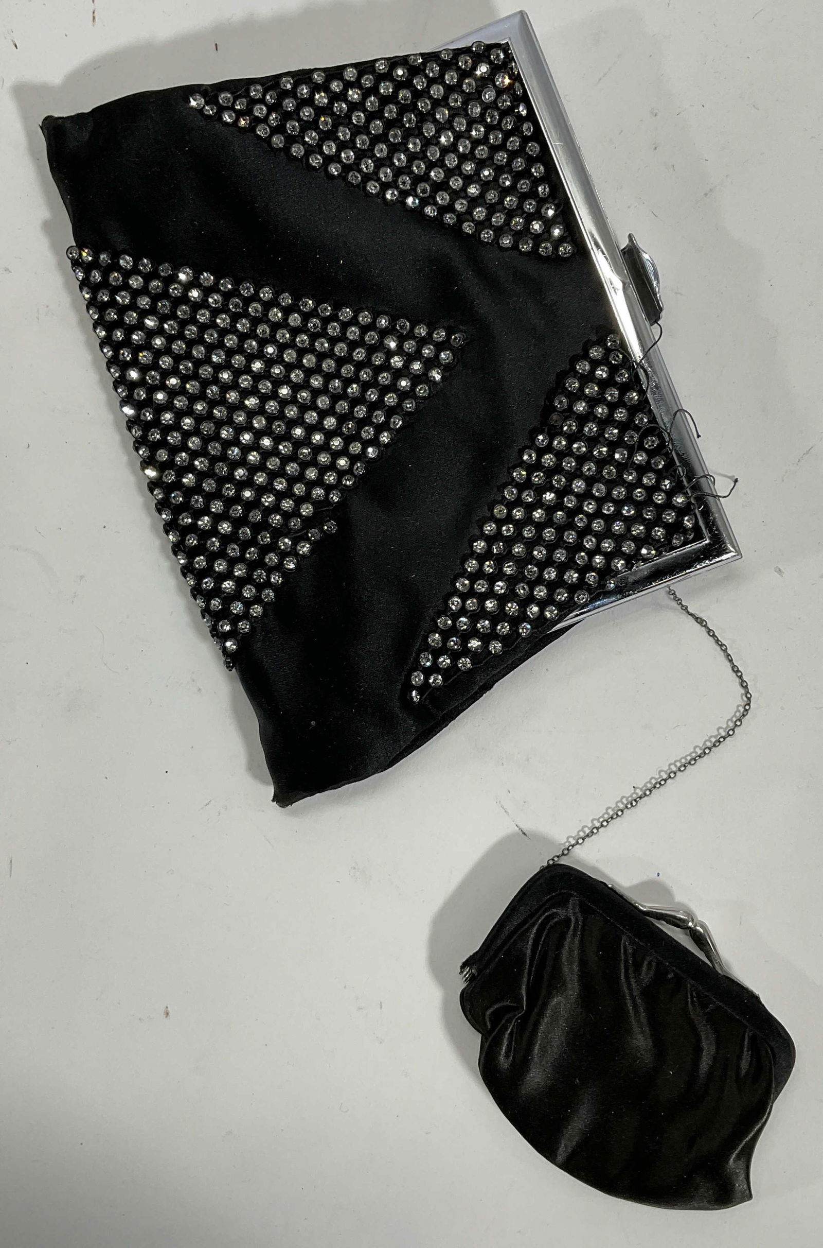 Bejeweled Clutch W Coin Purse (1 of 5)