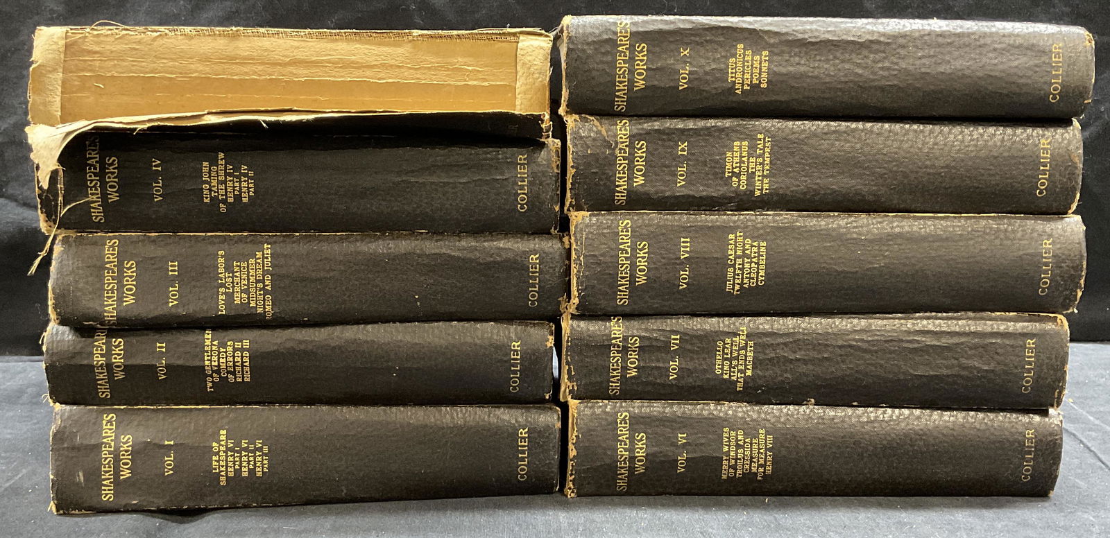 Set 10 SHAKESPEARES WORKS Books (1 of 8)