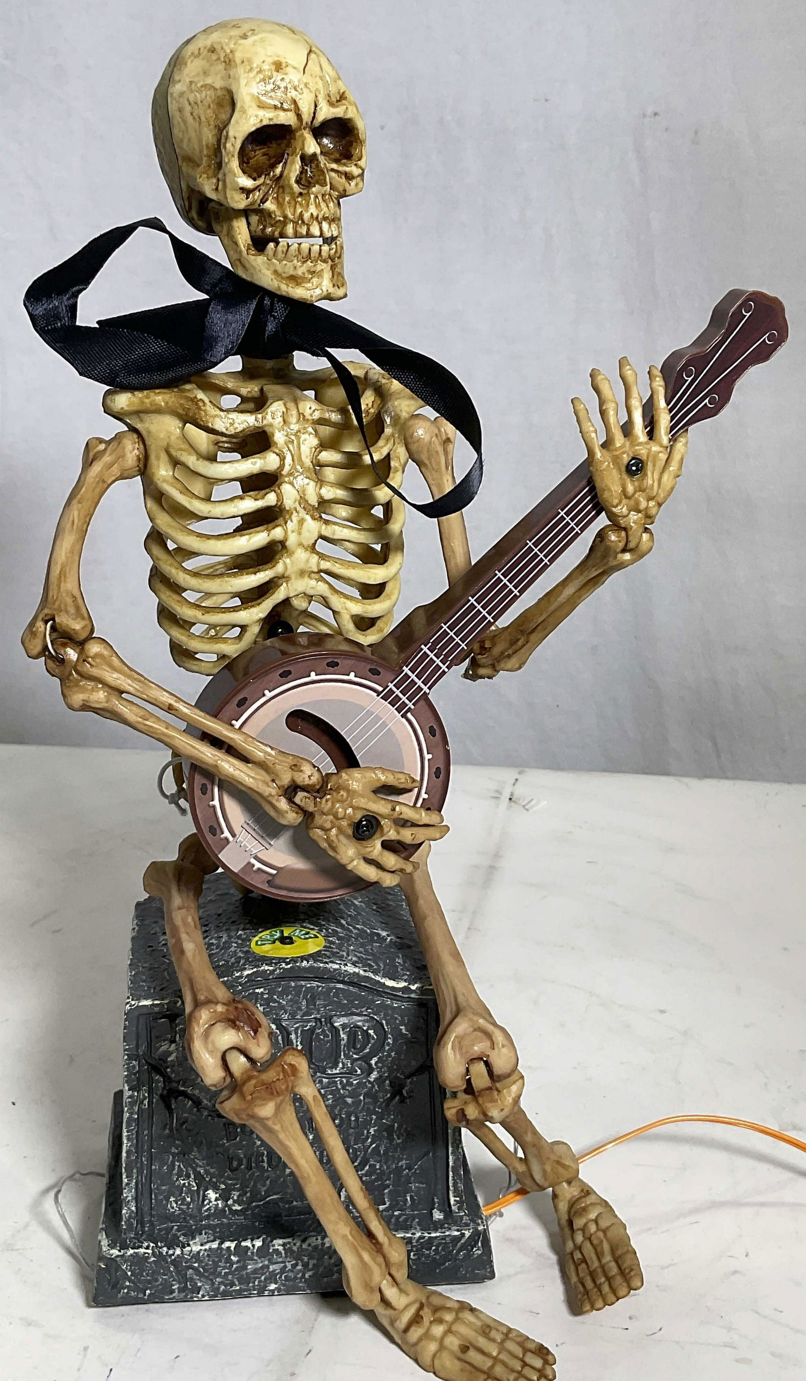 Skeleton Playing Banjo, Halloween Decor (1 of 6)