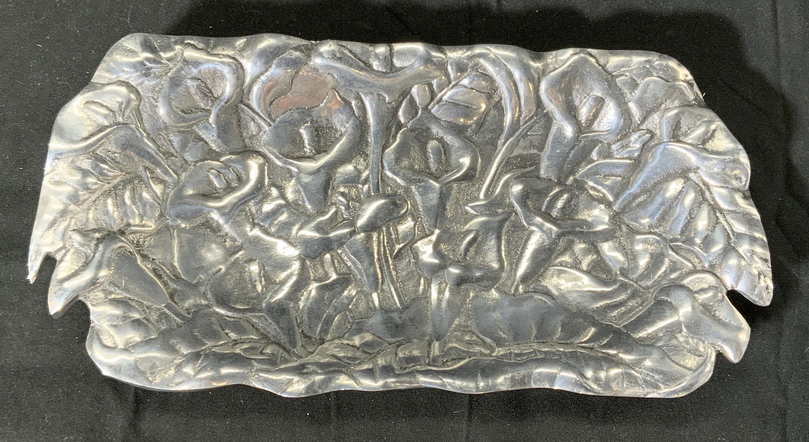 Silver Tone Embossed Metal Floral Tray (1 of 5)