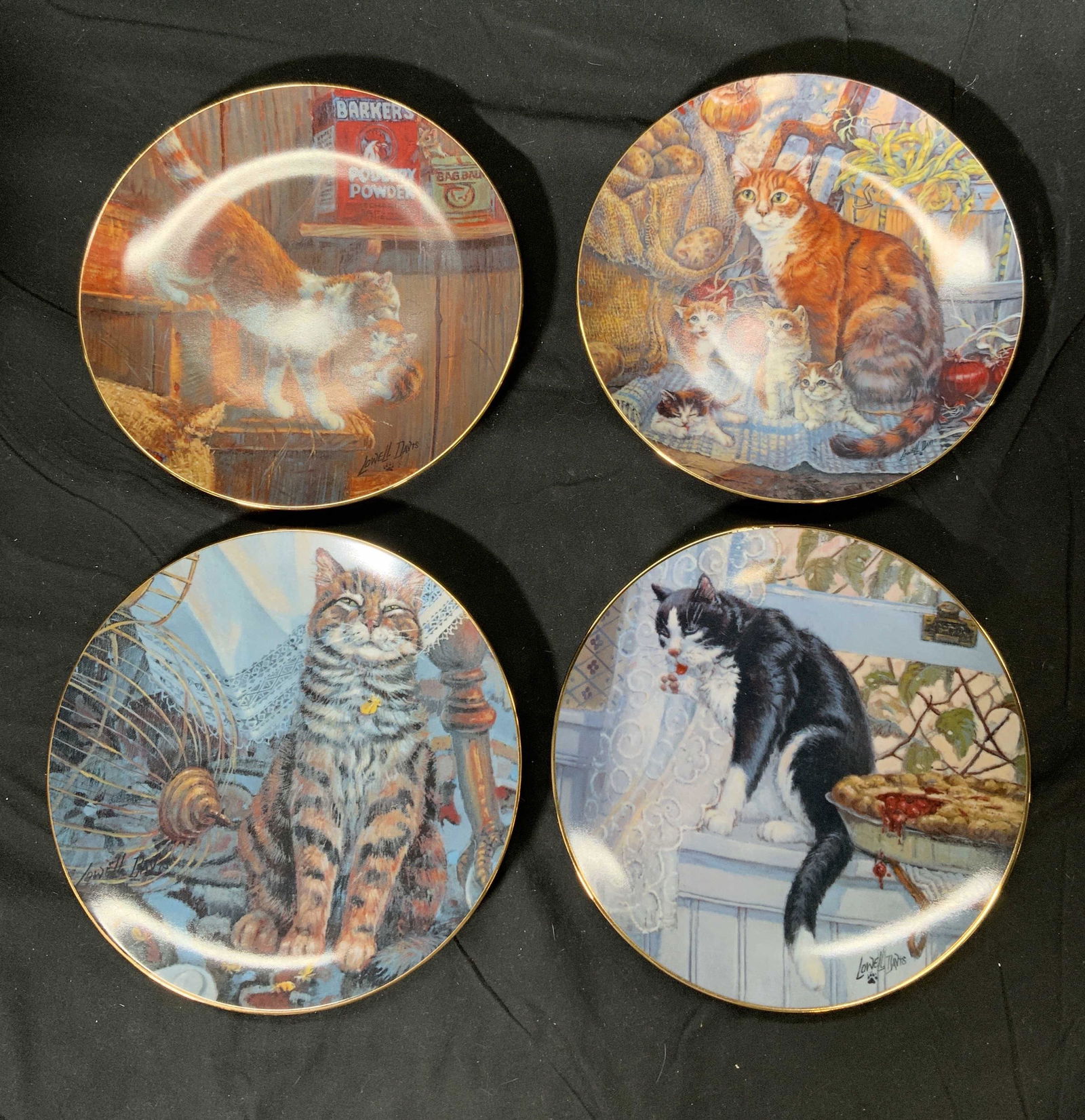 Lot 4 LOWELL DAVIS SCHMID Vtg Cat Art Plates (1 of 10)