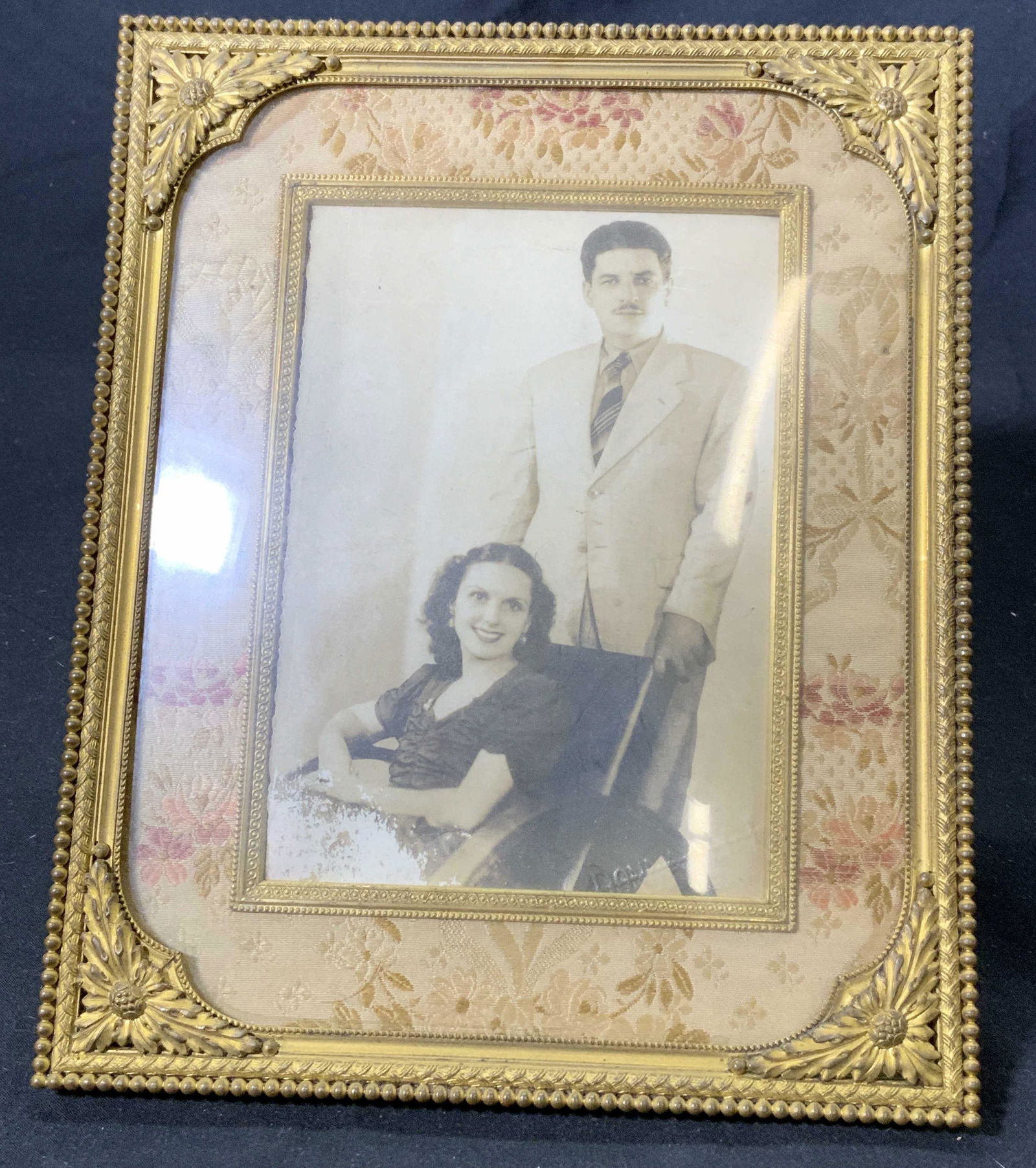 Vintage Ornate Brass Tone Standing Photo Frame (1 of 5)