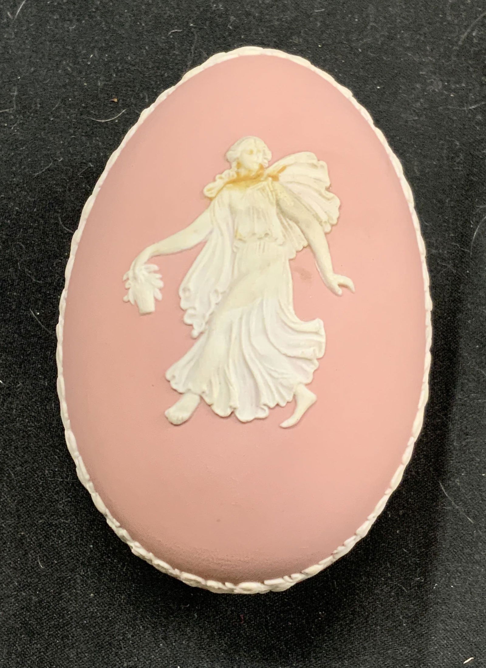 WEDGWOOD Pink Jasperware Trinket Box (1 of 5)