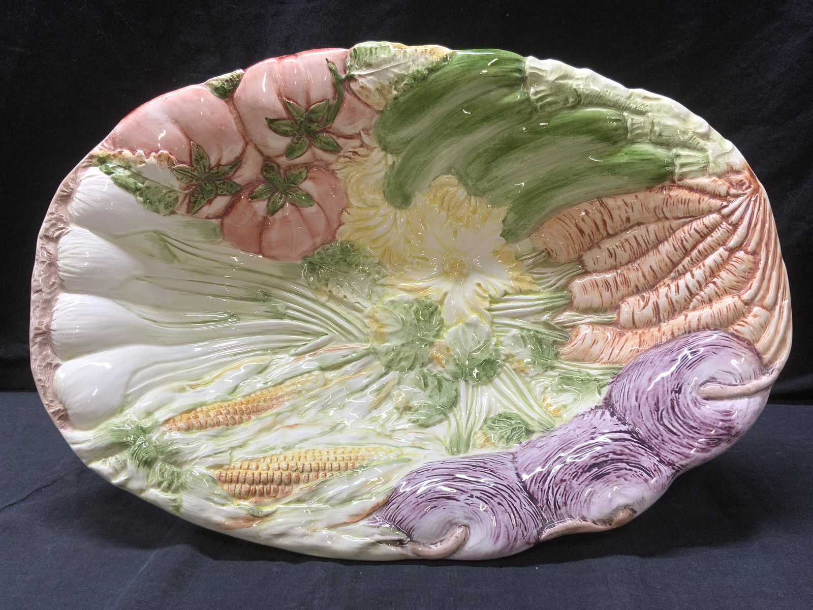 Vegetable Ceramic Majolica Serving Dish, ITALY (1 of 5)