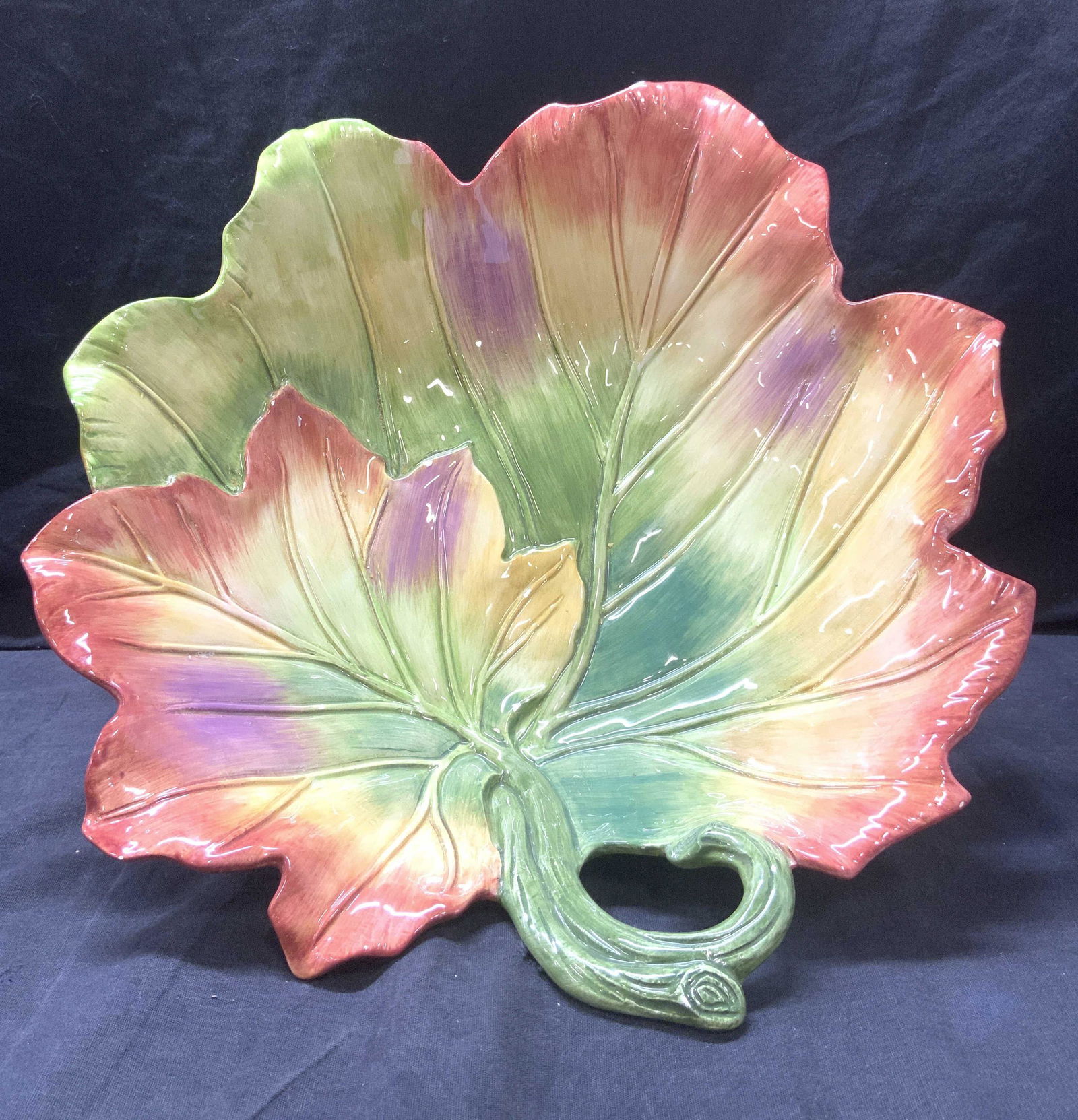 FITZ AND FLOYD Harvest Heritage Majolica Leaf Dish (1 of 6)