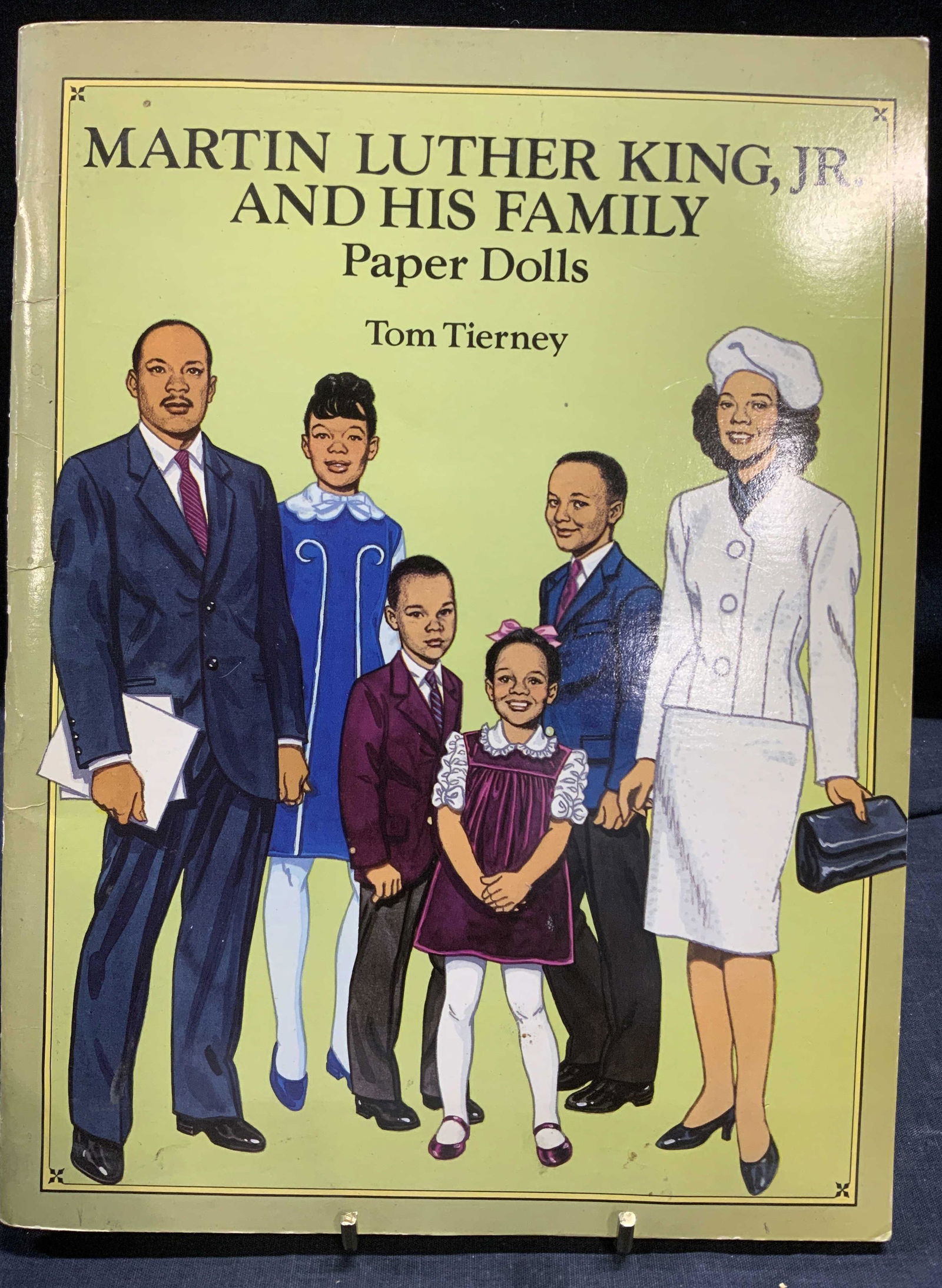 Martin Luther King Jr. & His Family Paper Dolls (1 of 7)