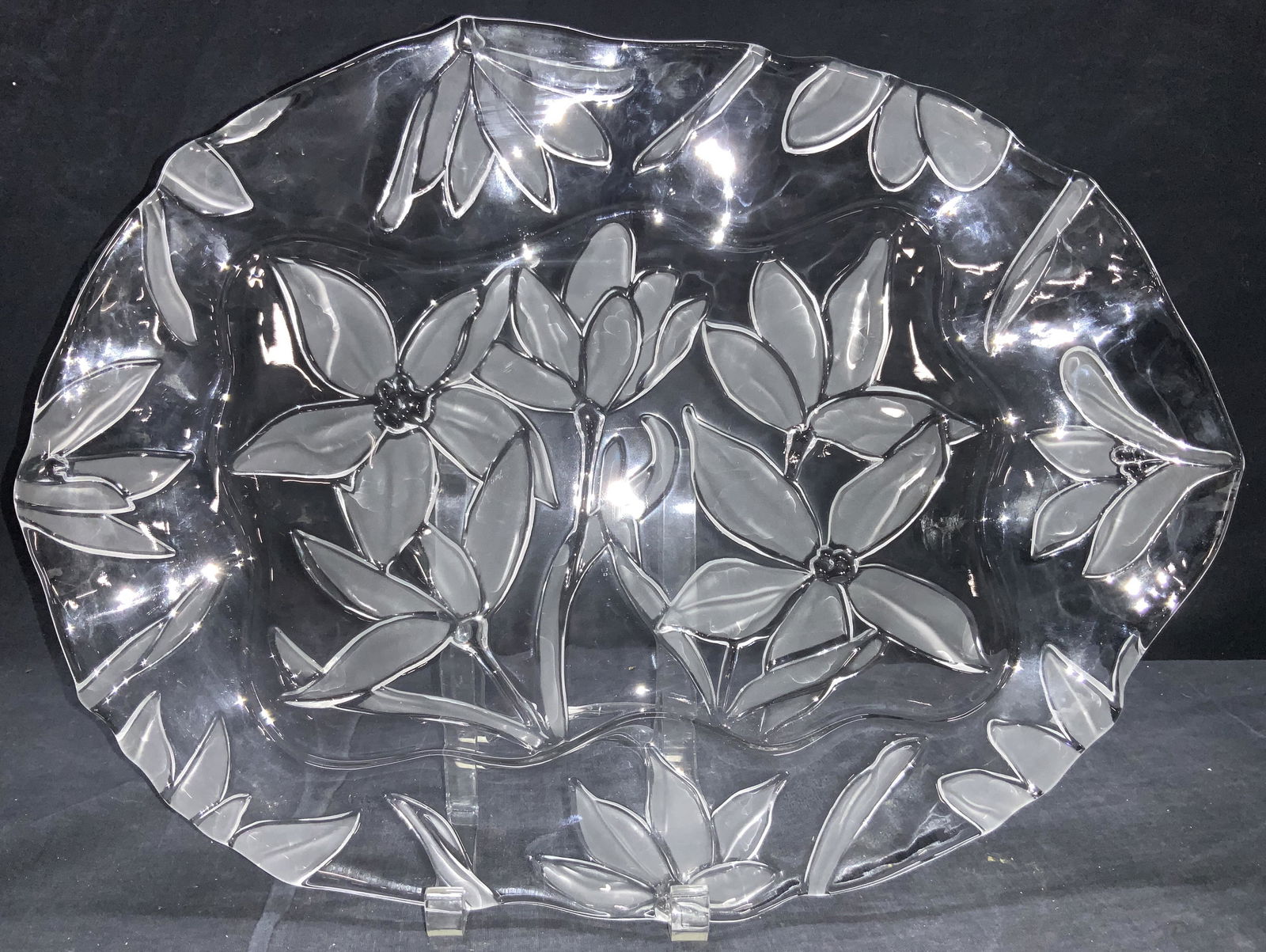 Vintage Pressed Frosted Poinsettia Glass Platter (1 of 5)