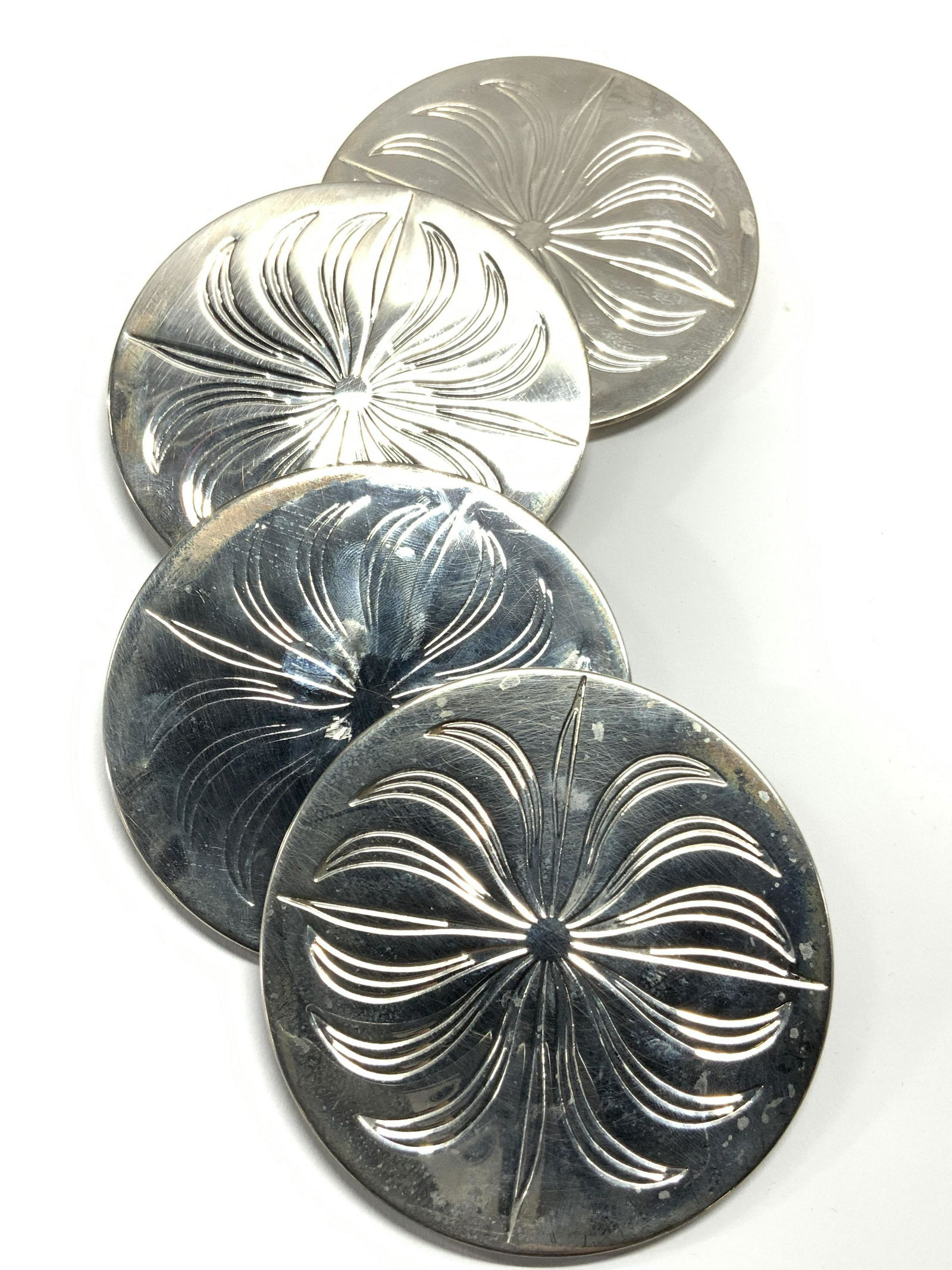 4 Vintage White Metal Coasters (1 of 5)