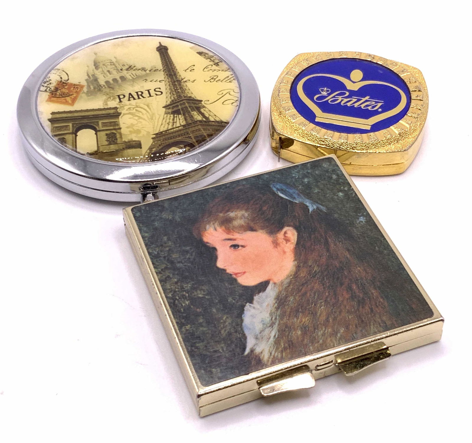 Lot 3 Compact Mirror, Pill Box, & Tape Measure (1 of 9)