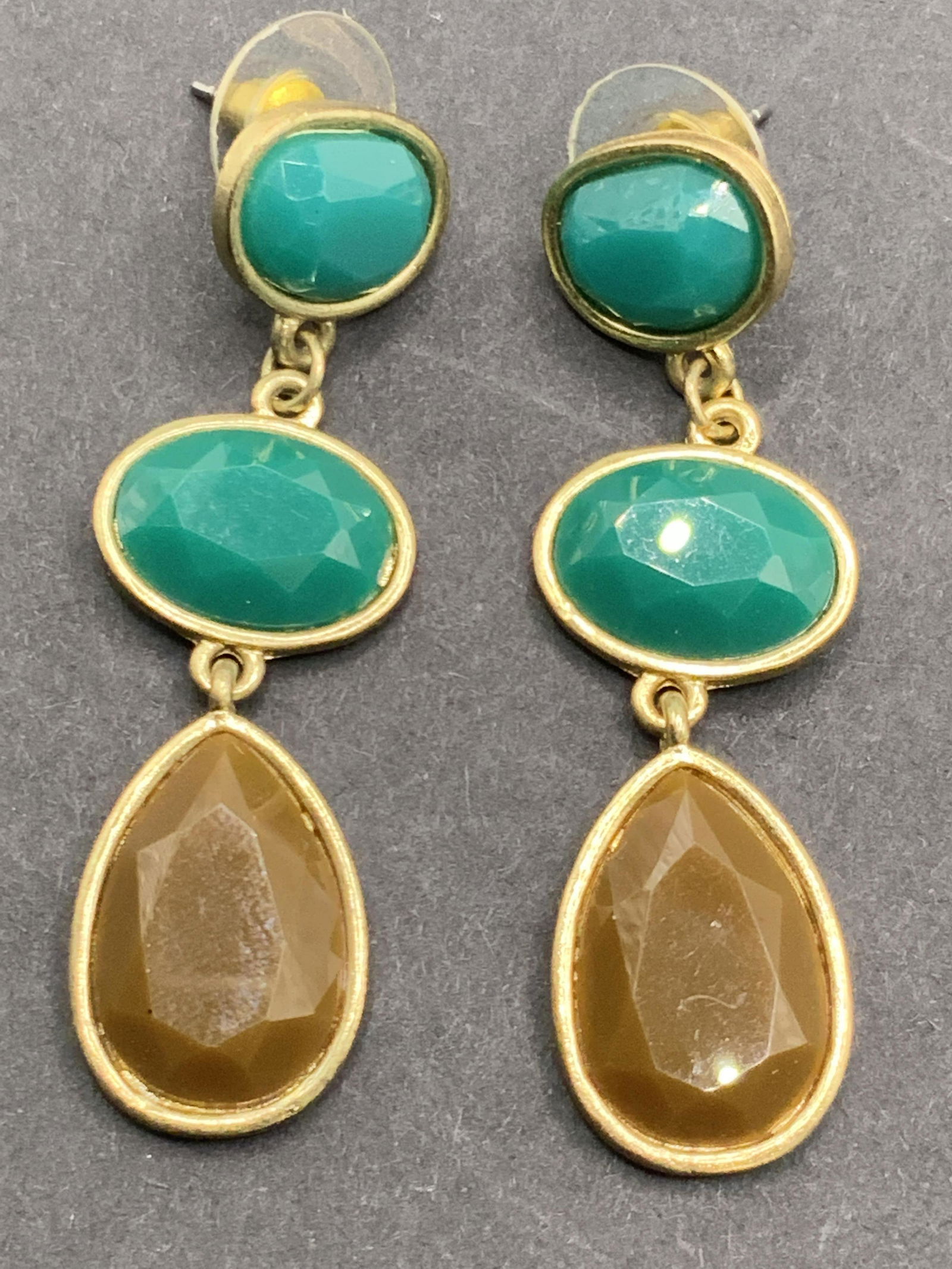 Lot 2 Dangle Drop Teardrop Crystal Earrings (1 of 6)