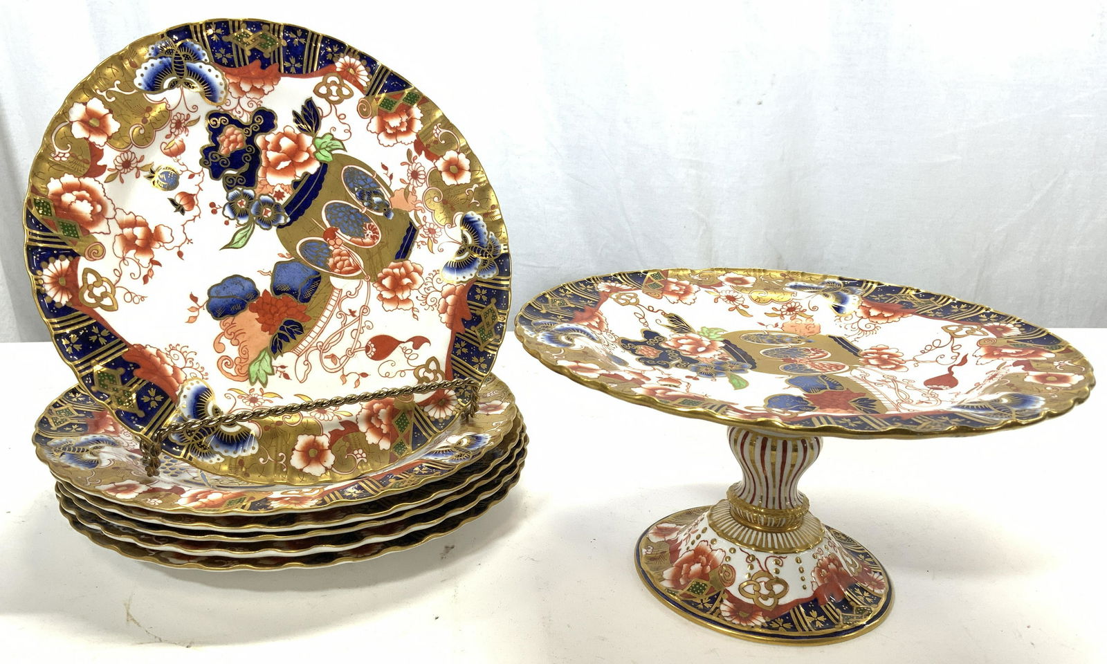 Lot 6 ROYAL CROWN DERBY Porcelain Dishes (1 of 10)