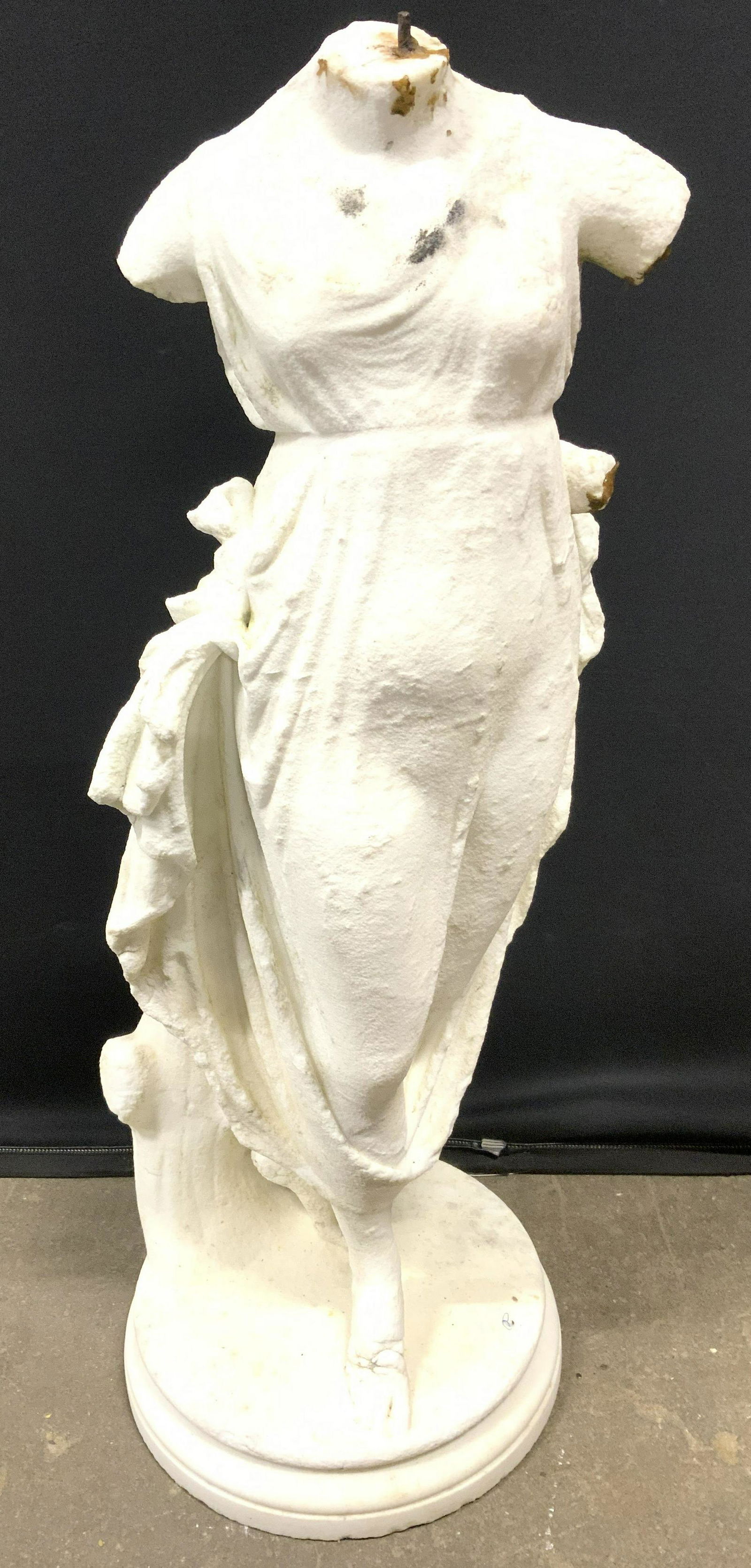 Antique French Marble Female Figure Statuary (1 of 10)