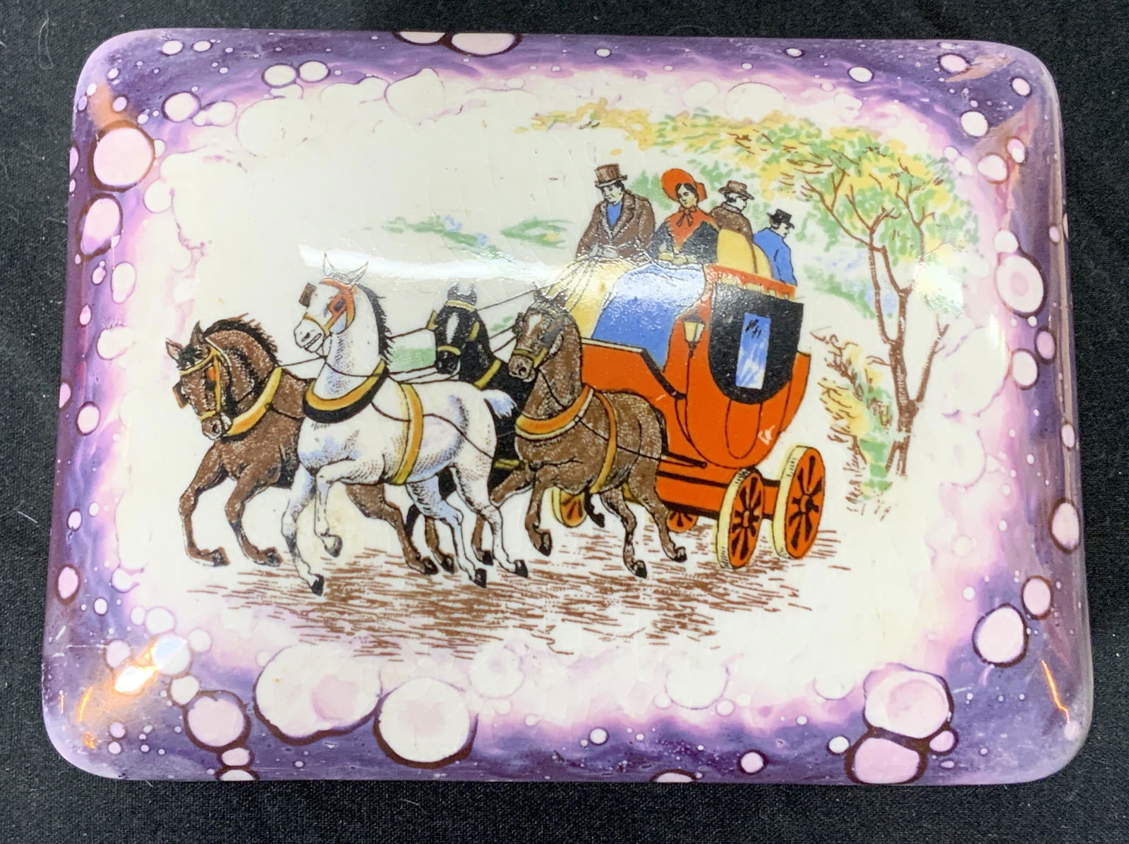 GRAYS POTTERY Hand Painted Ceramic Trinket Box (1 of 5)