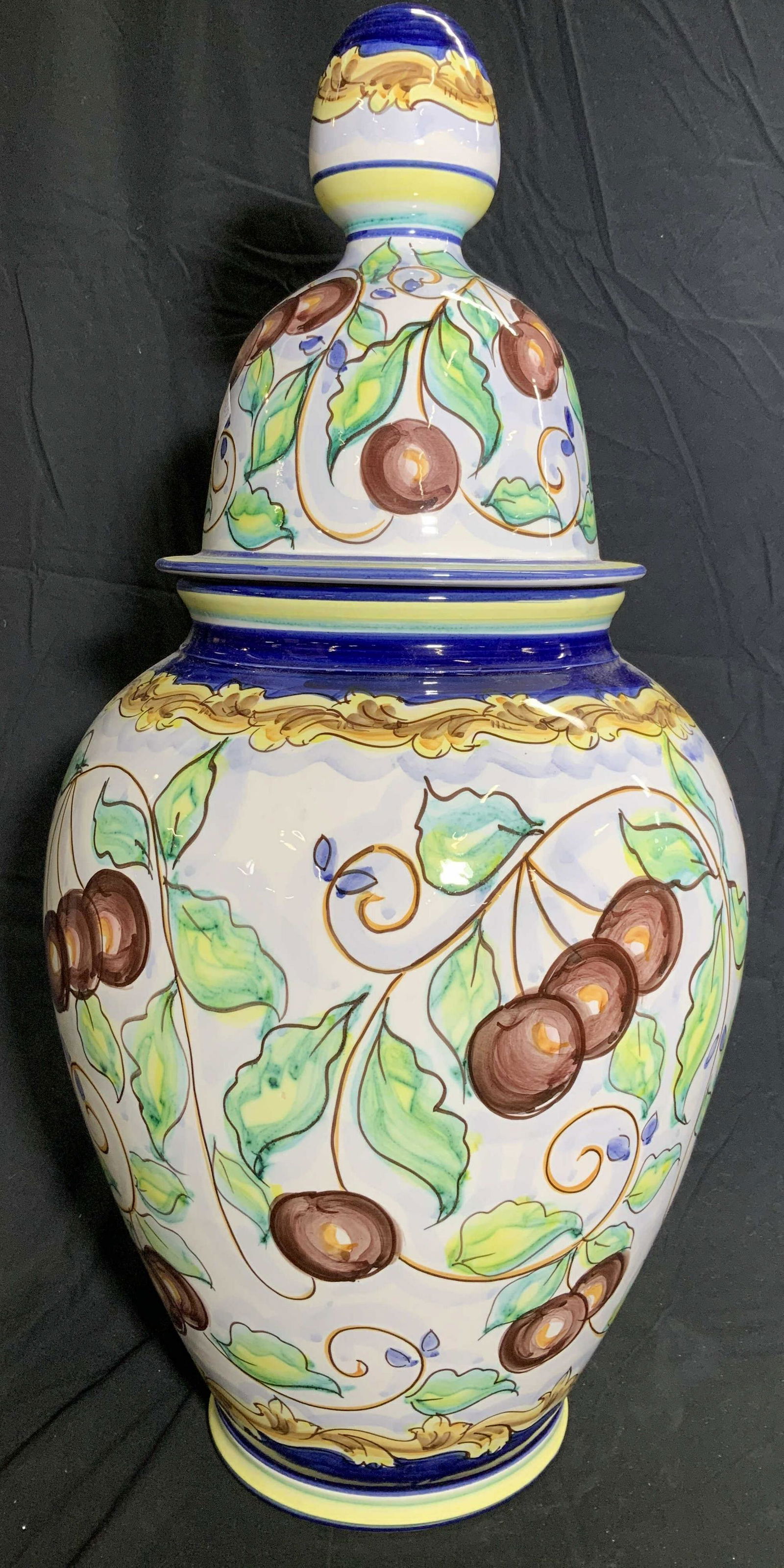 Oversized DERUTA Ceramic GINGER JAR, Spain sgn (1 of 10)
