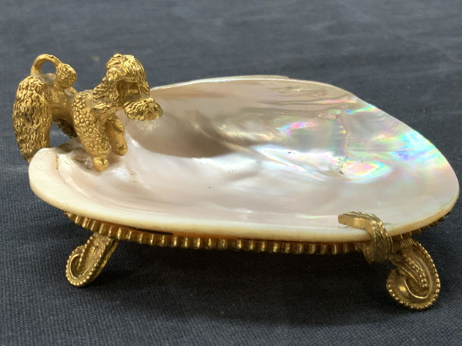 Vintage Mother Of Pearl Trinket Dish W Dog (1 of 8)